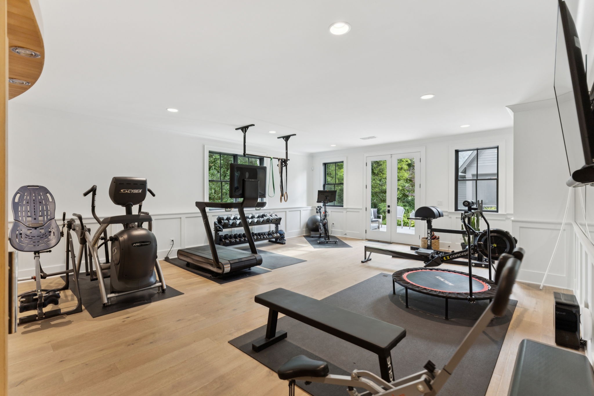 910 Robertson Academy Rd