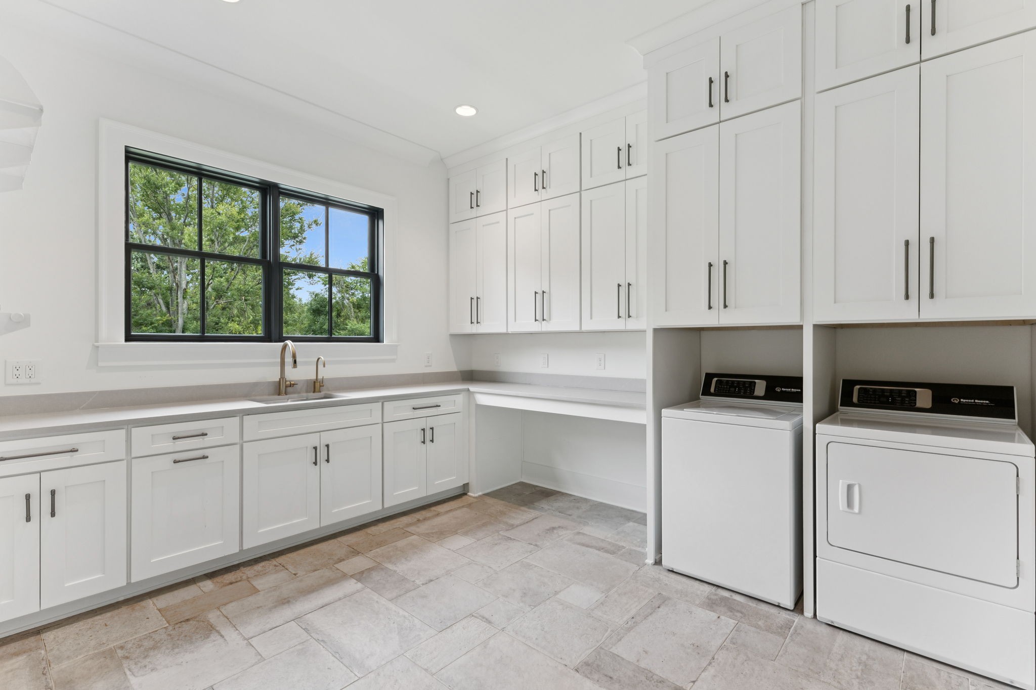 910 Robertson Academy Rd