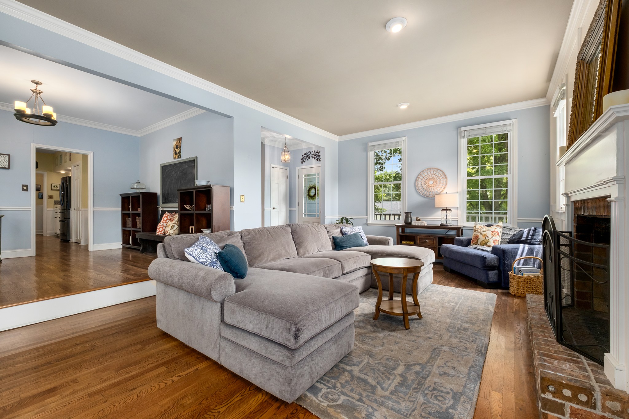 609 Foxborough Sq, N