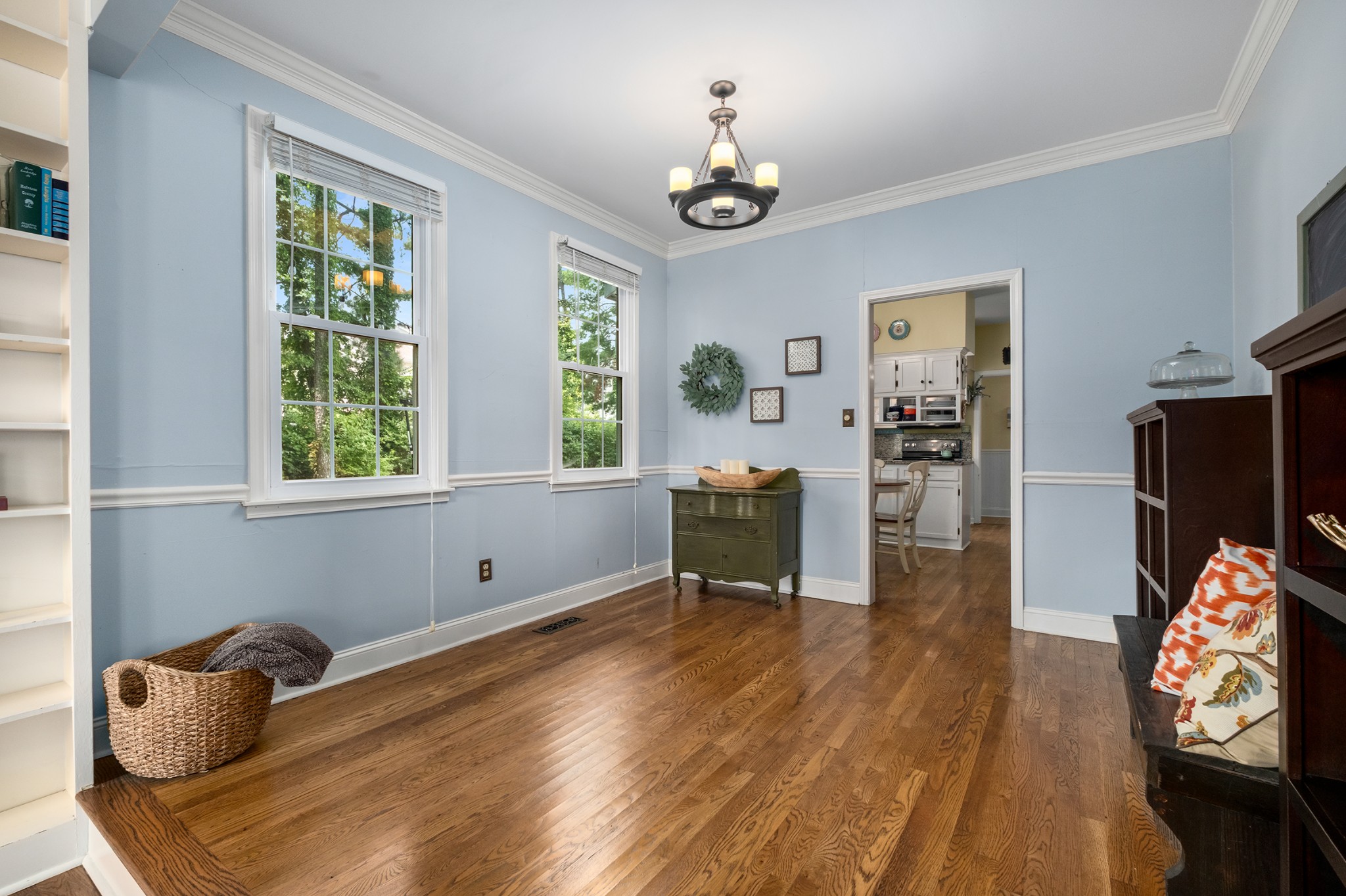 609 Foxborough Sq, N