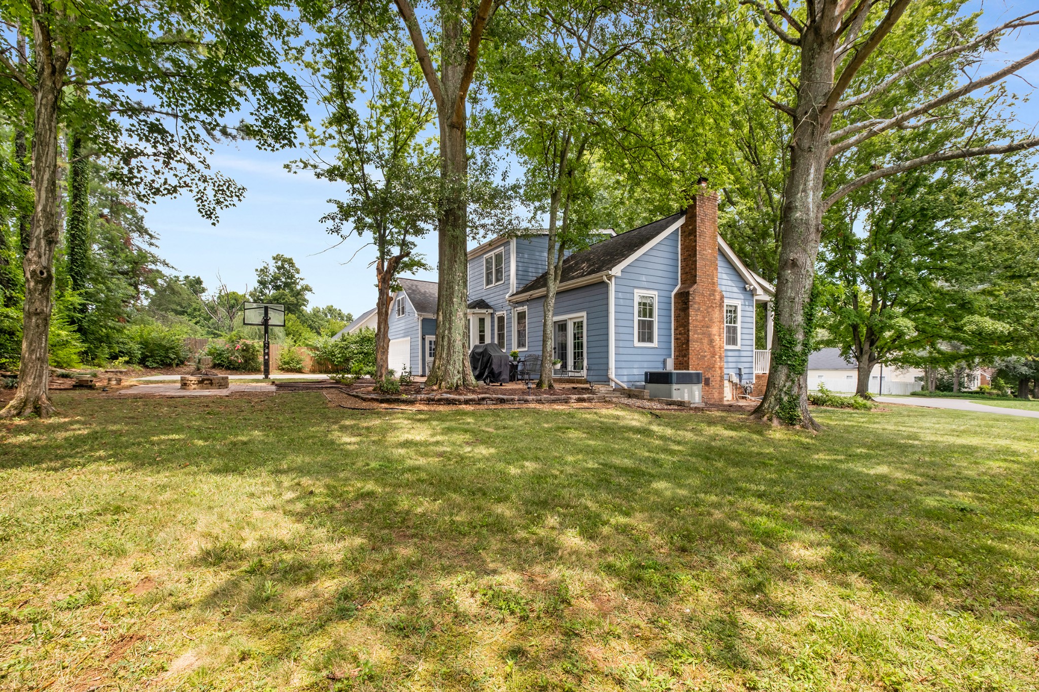 609 Foxborough Sq, N