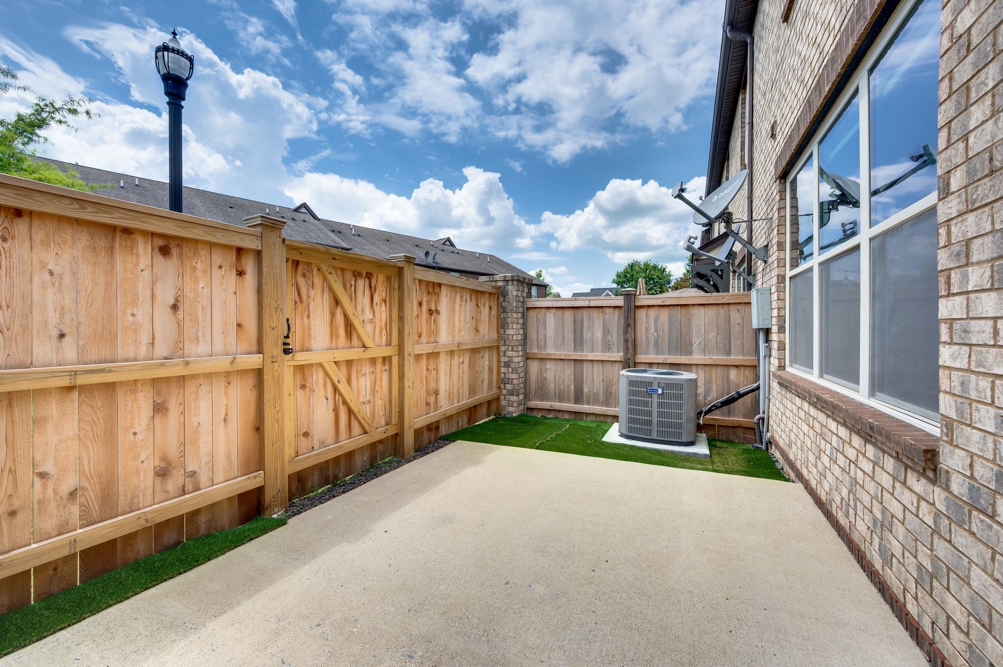 2017 Bungalow Dr