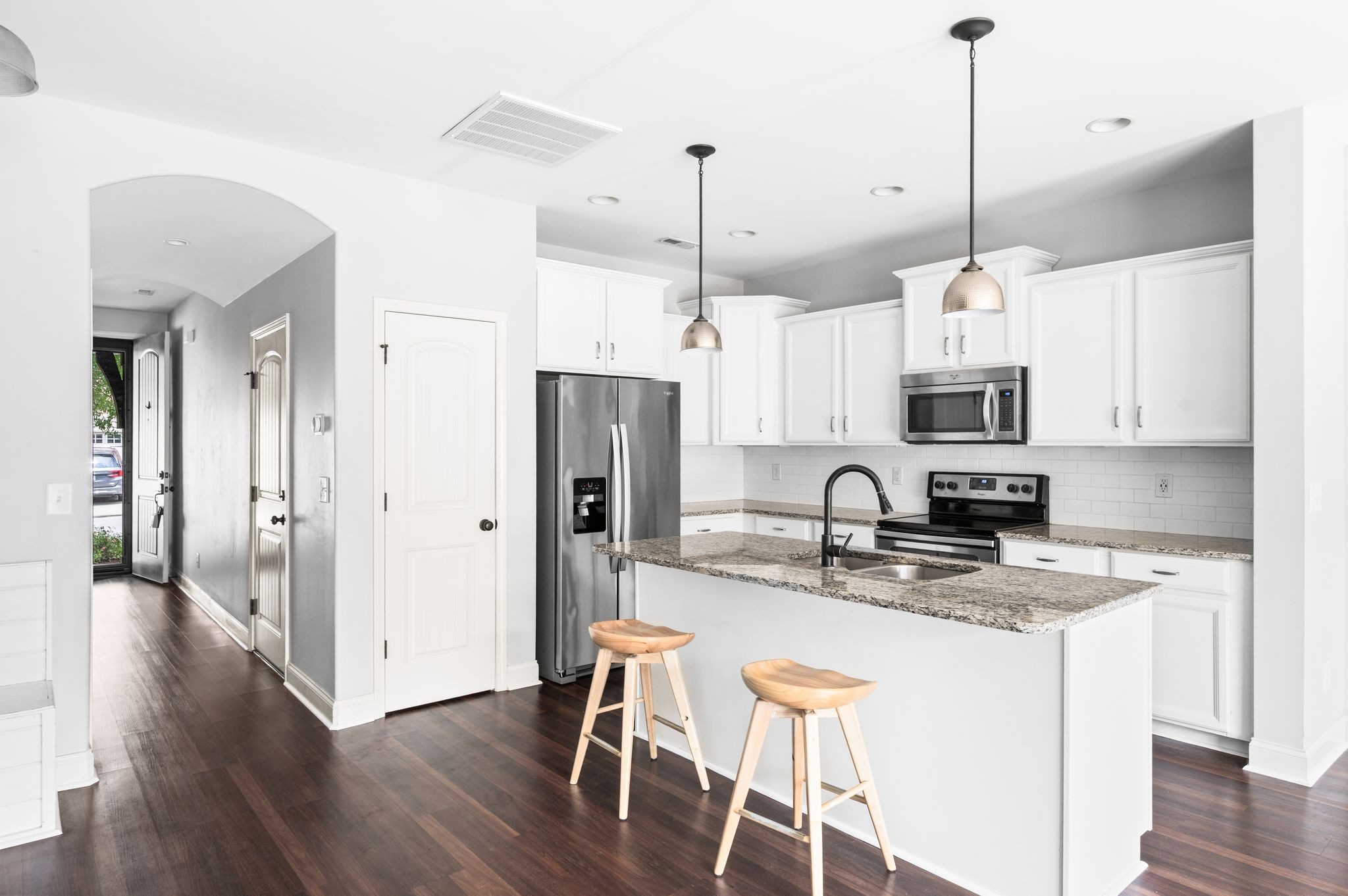 2017 Bungalow Dr
