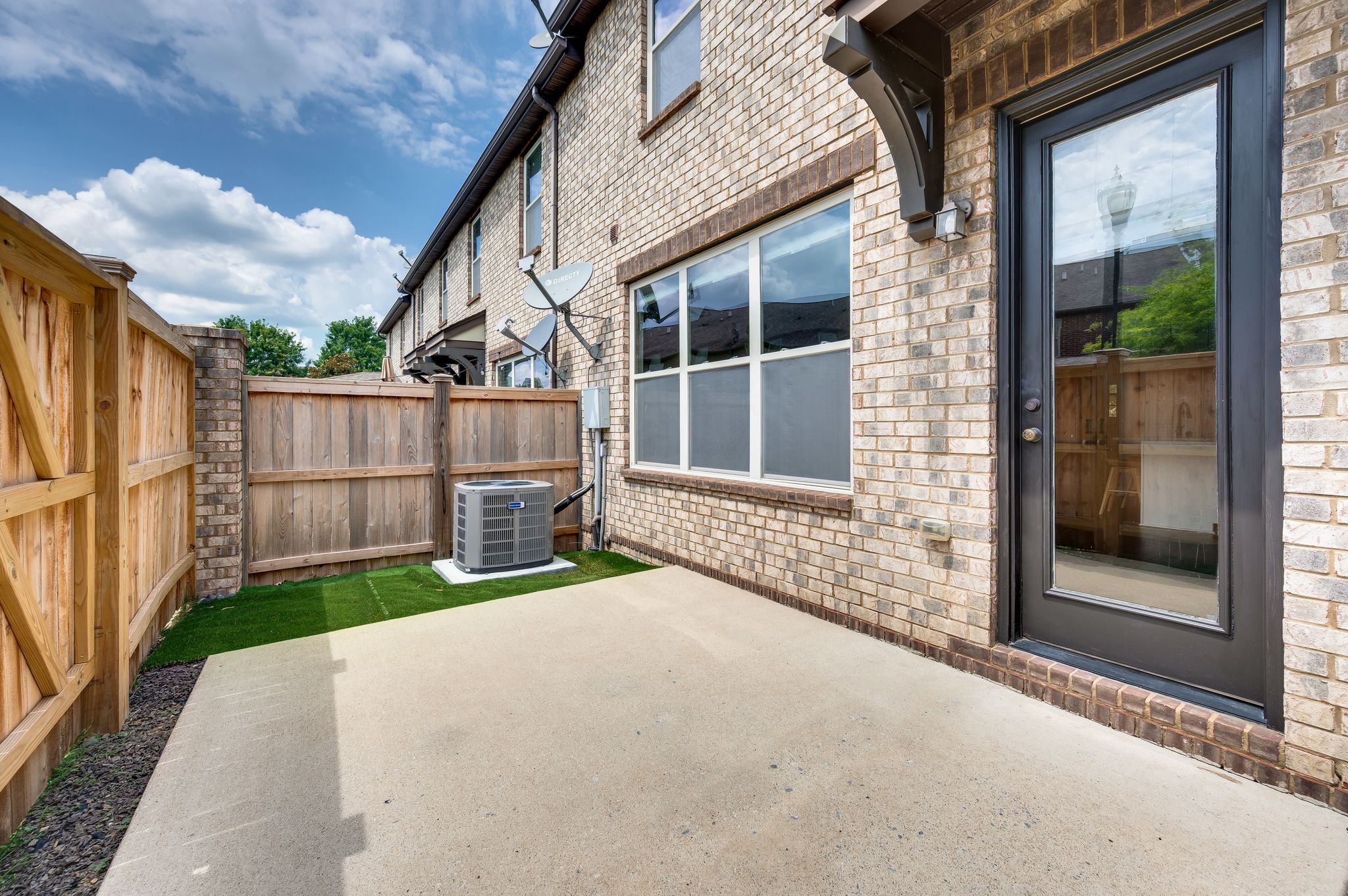 2017 Bungalow Dr