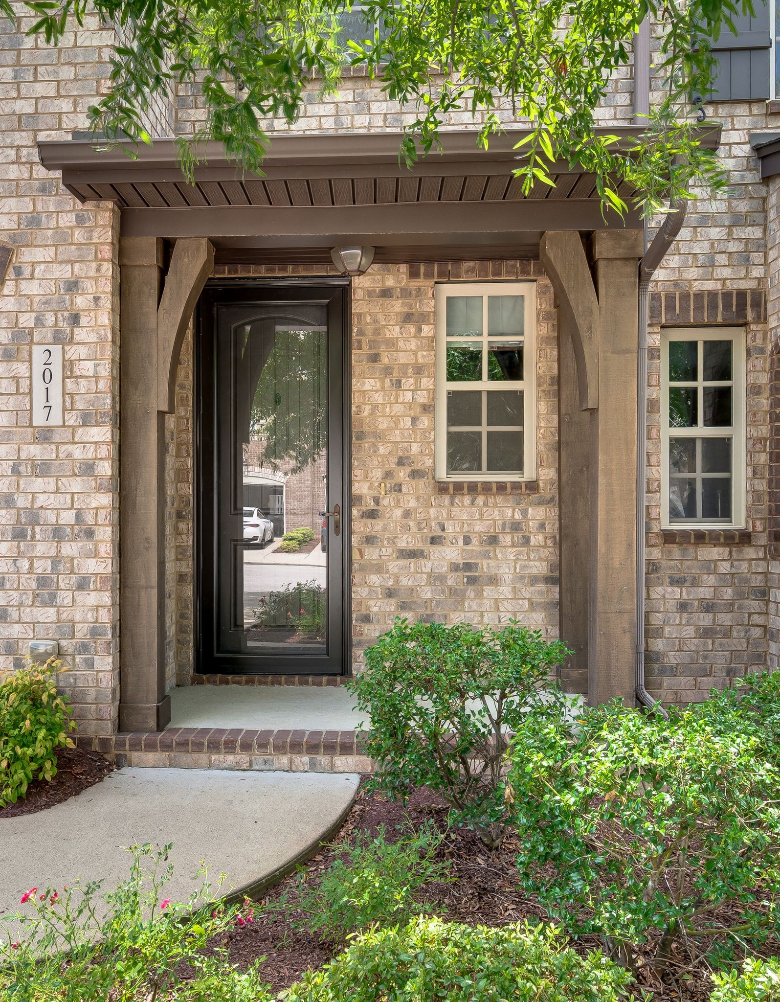 2017 Bungalow Dr