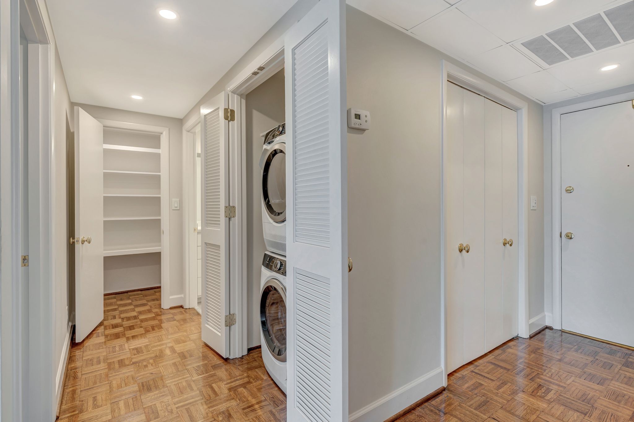 4215 Harding Pike Unit: 403