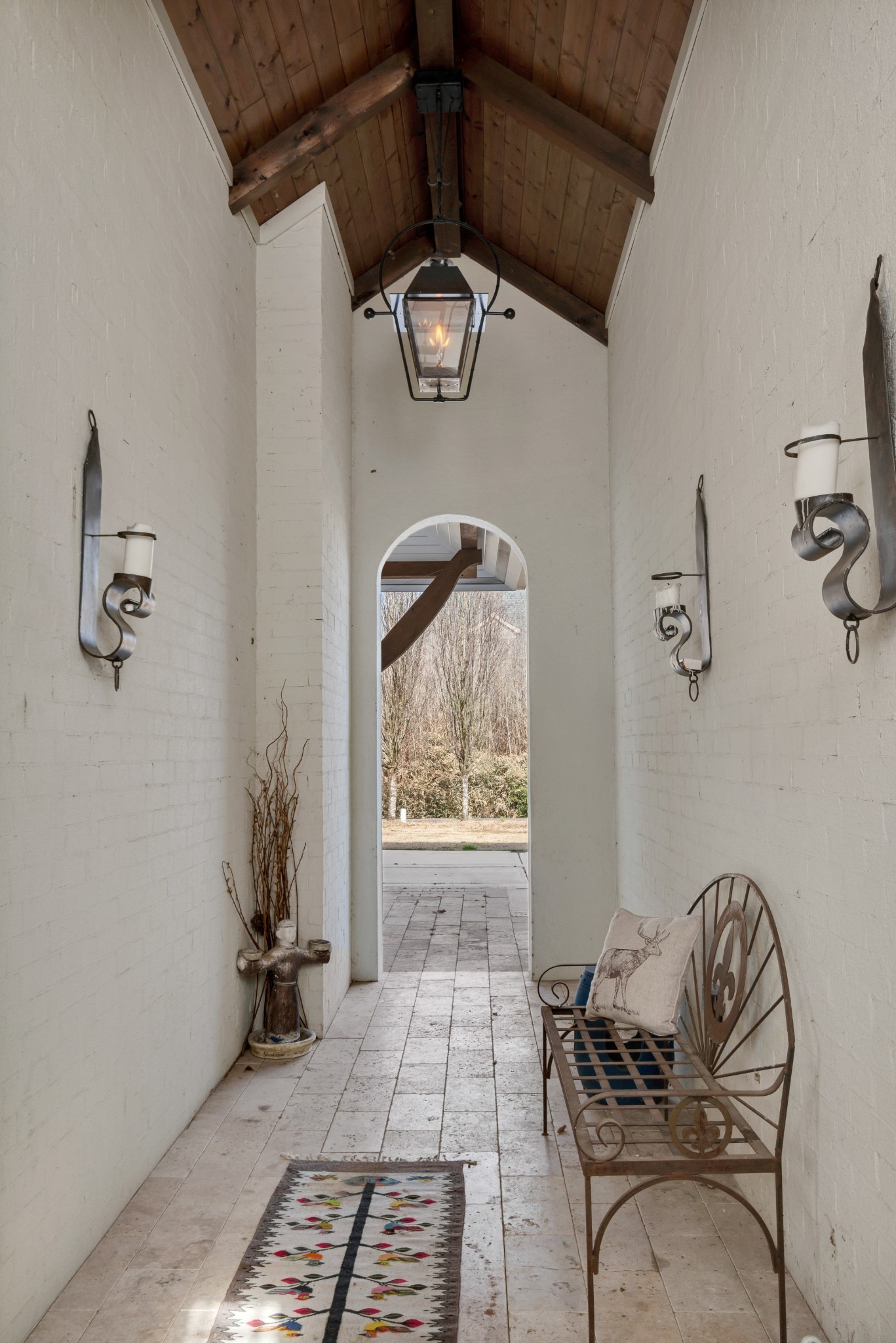 6120 Hillsboro Pike