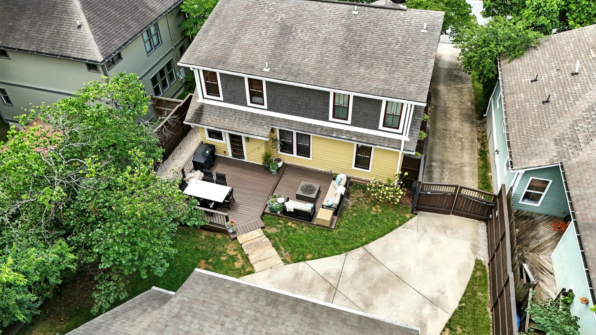 406 N 17th St