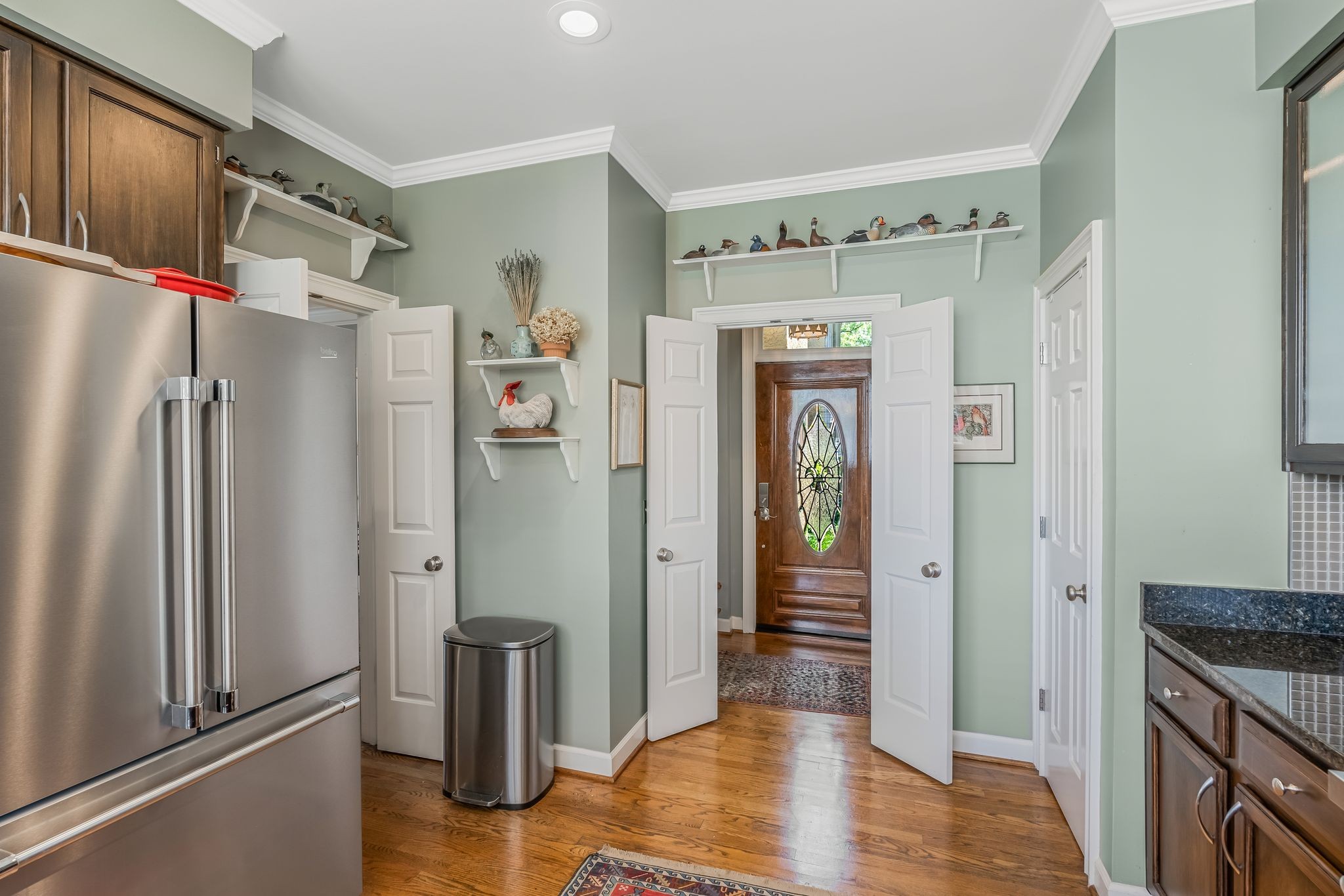 2828 Woodlawn Drive