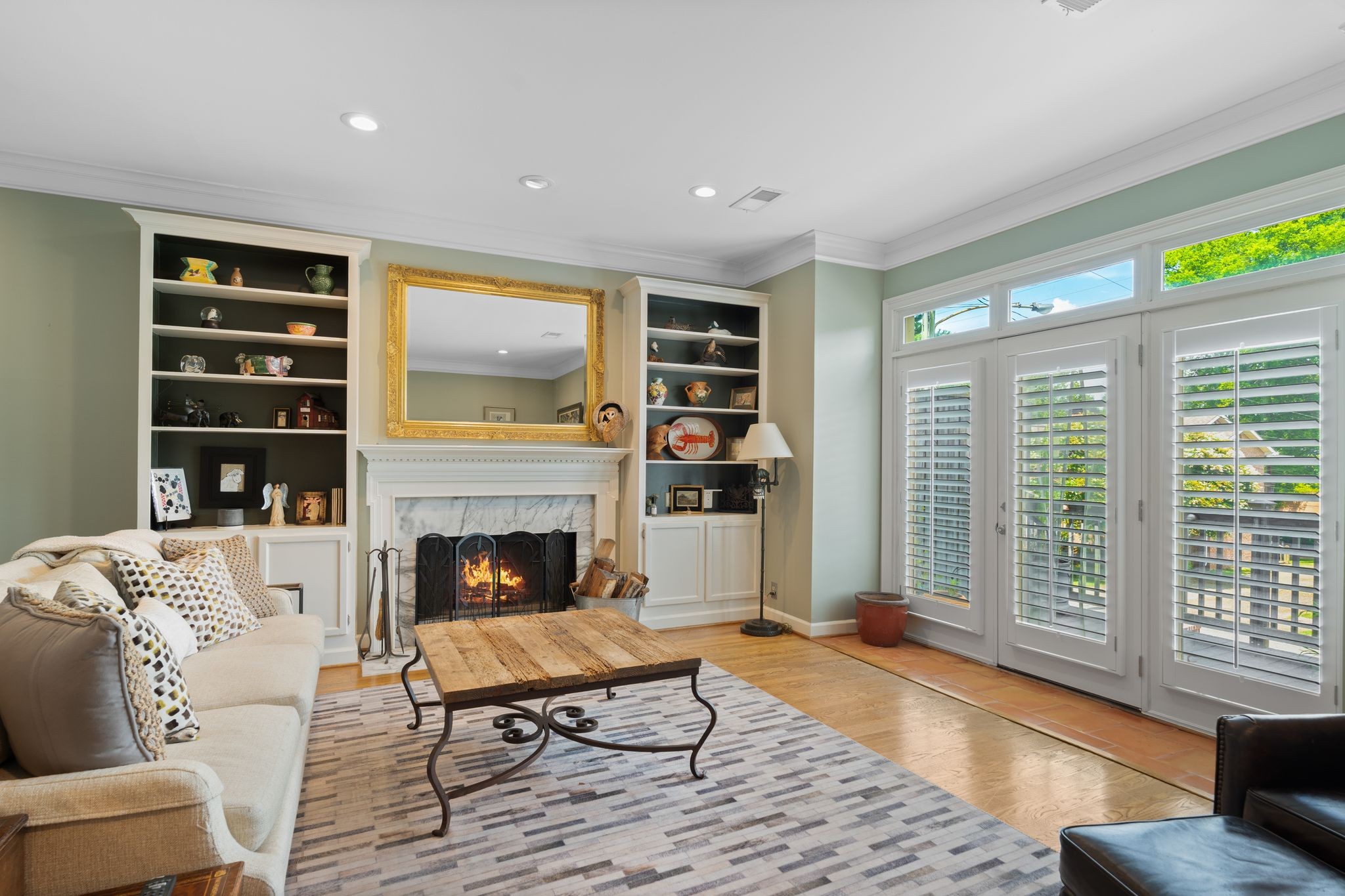 2828 Woodlawn Drive
