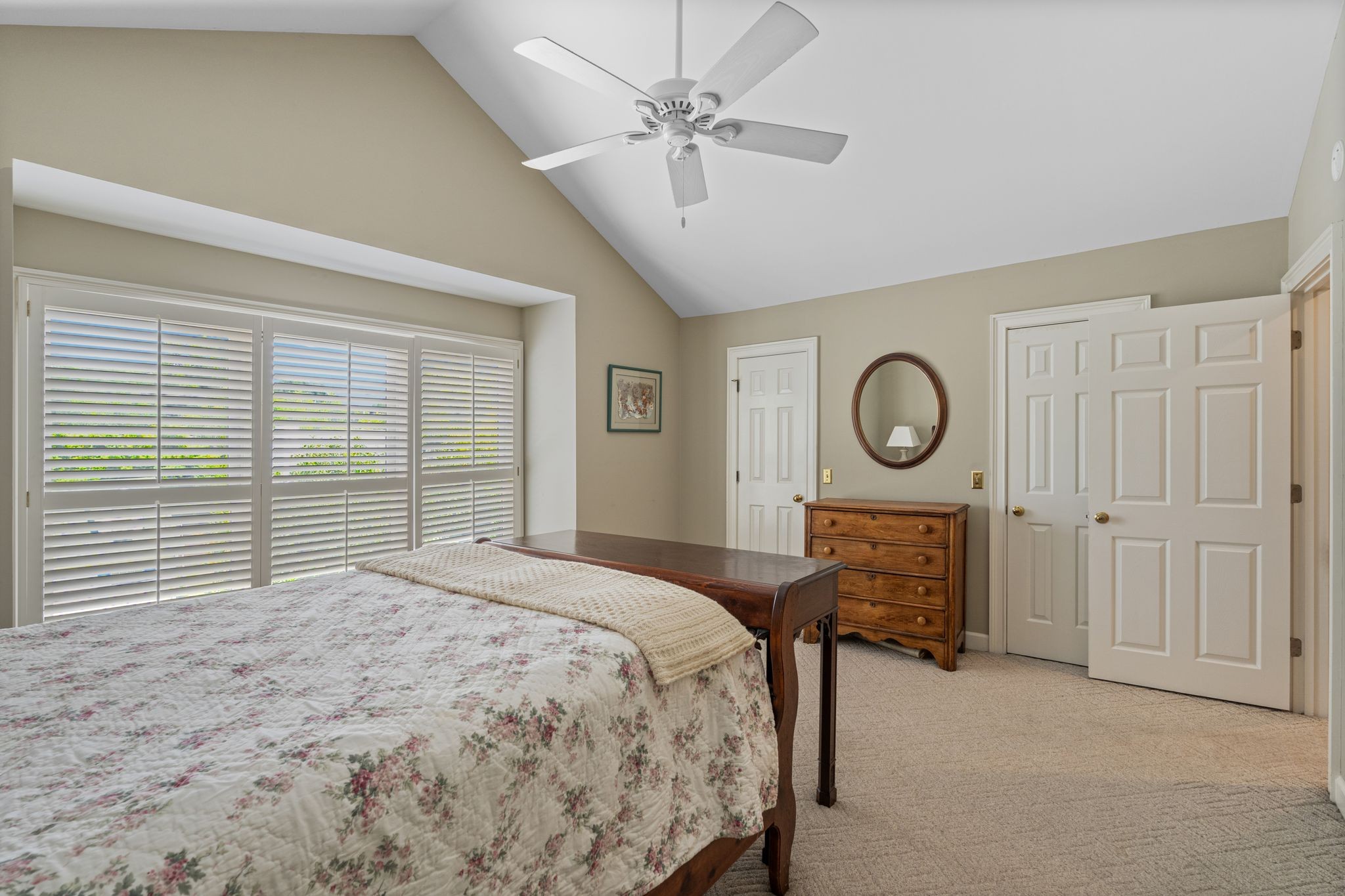 2828 Woodlawn Drive