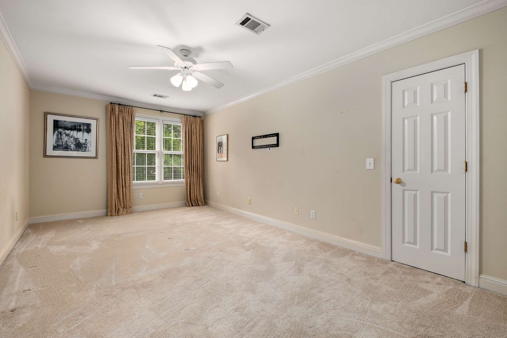 504 Chippenham Ct