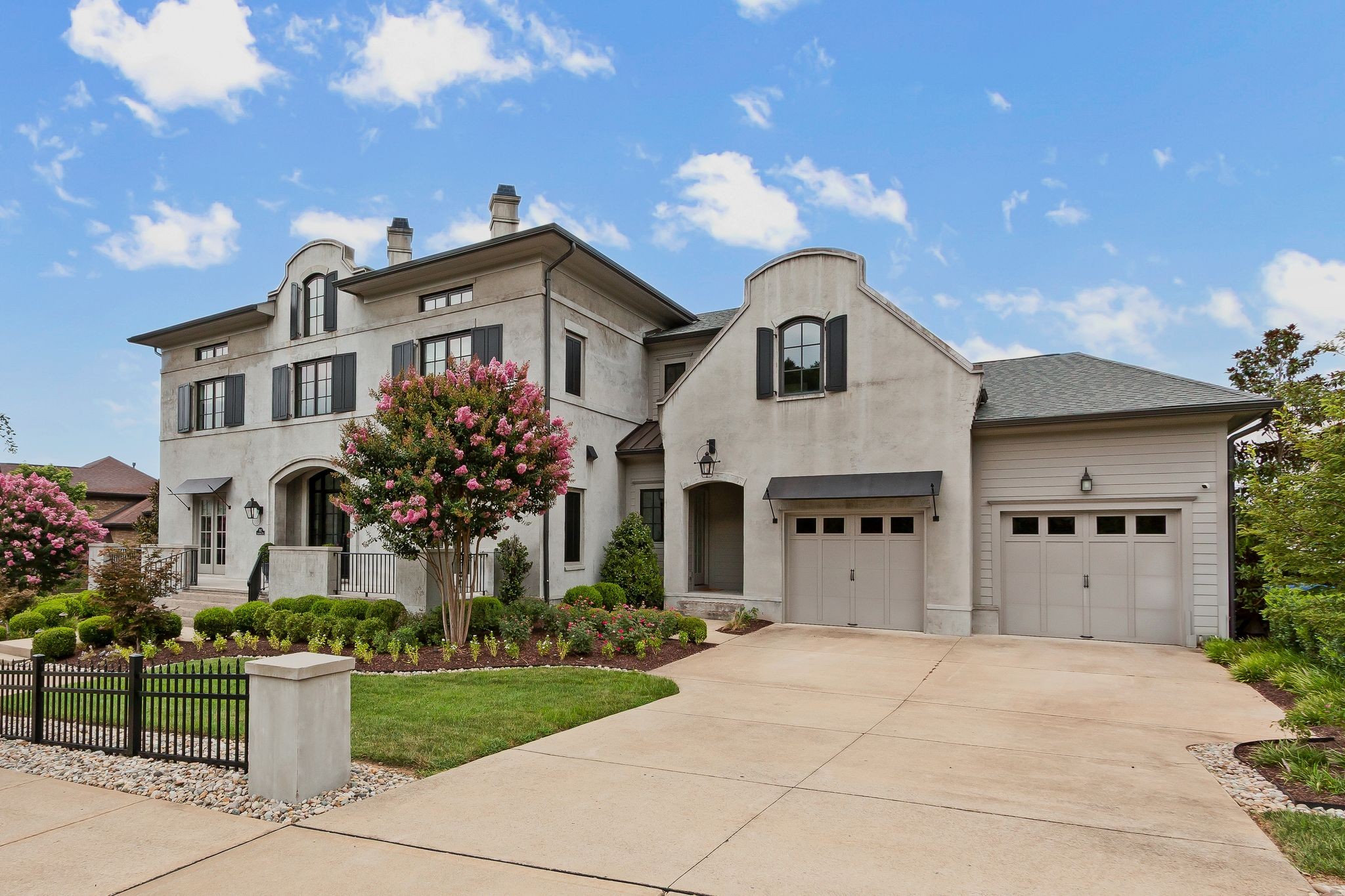 1542 Championship Boulevard