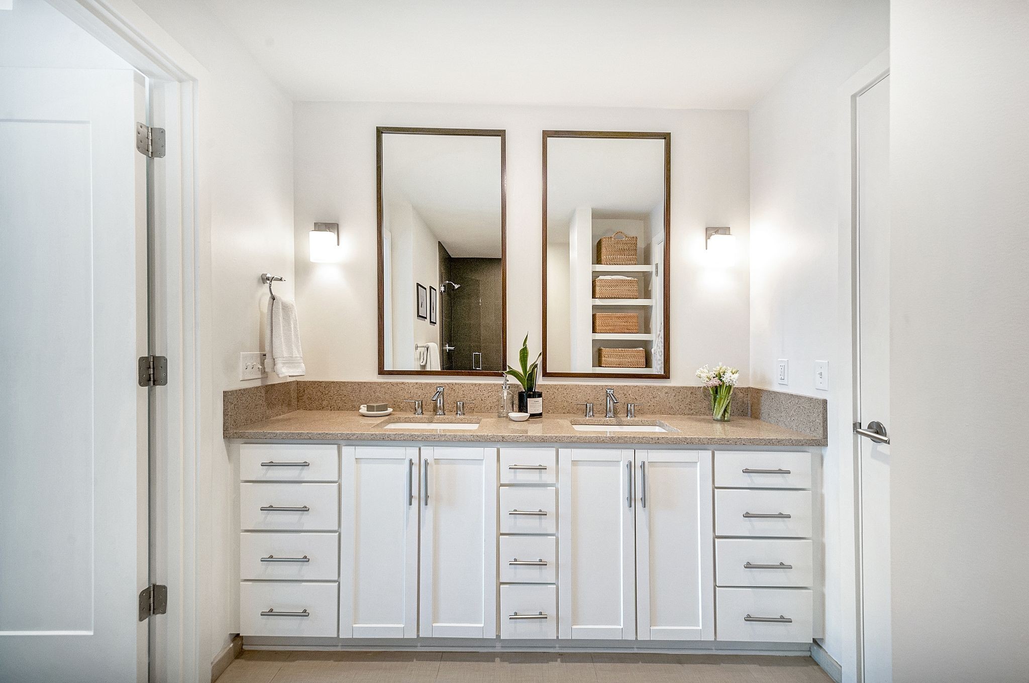 1212 Laurel St Unit: 914