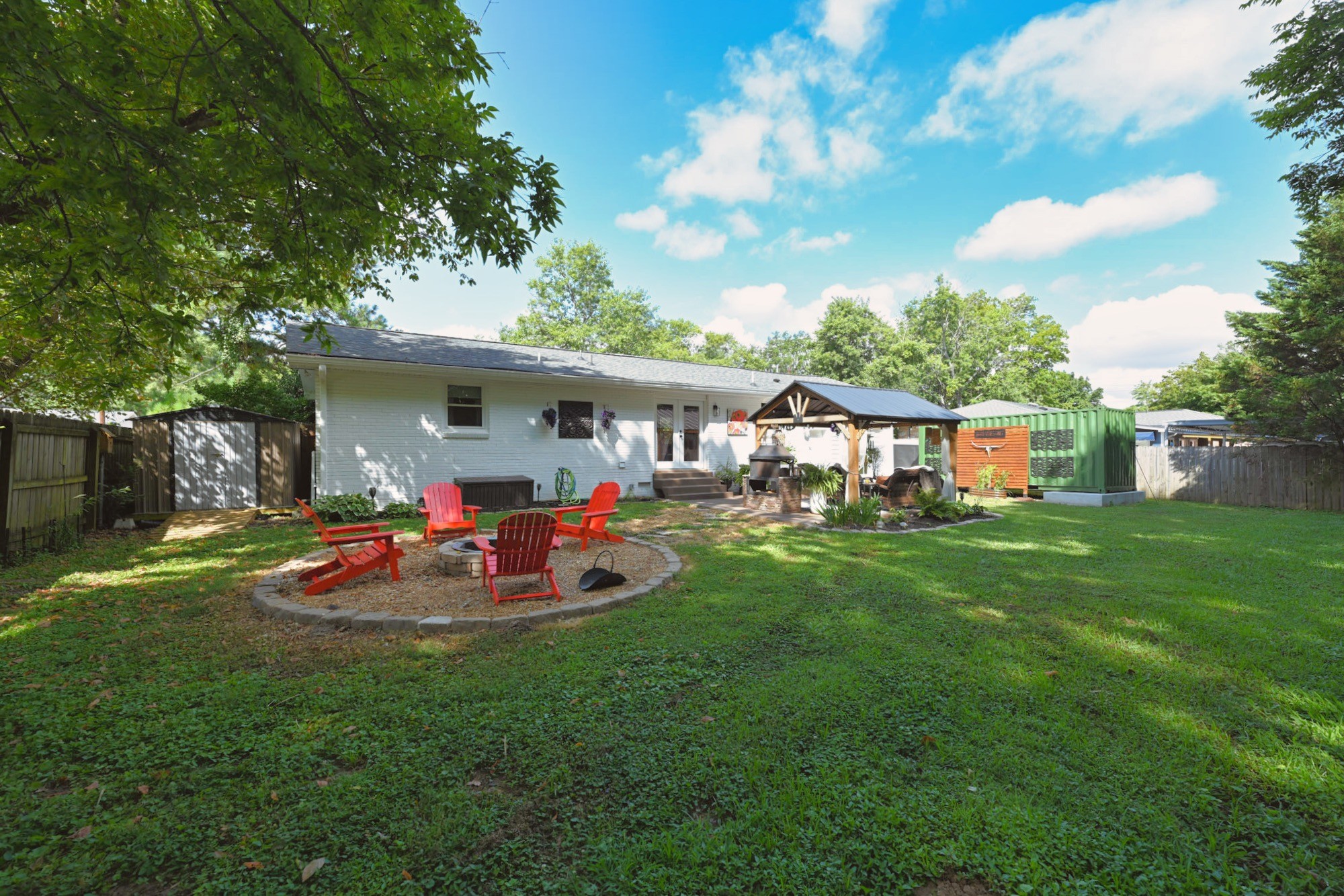 692 Brewer Dr