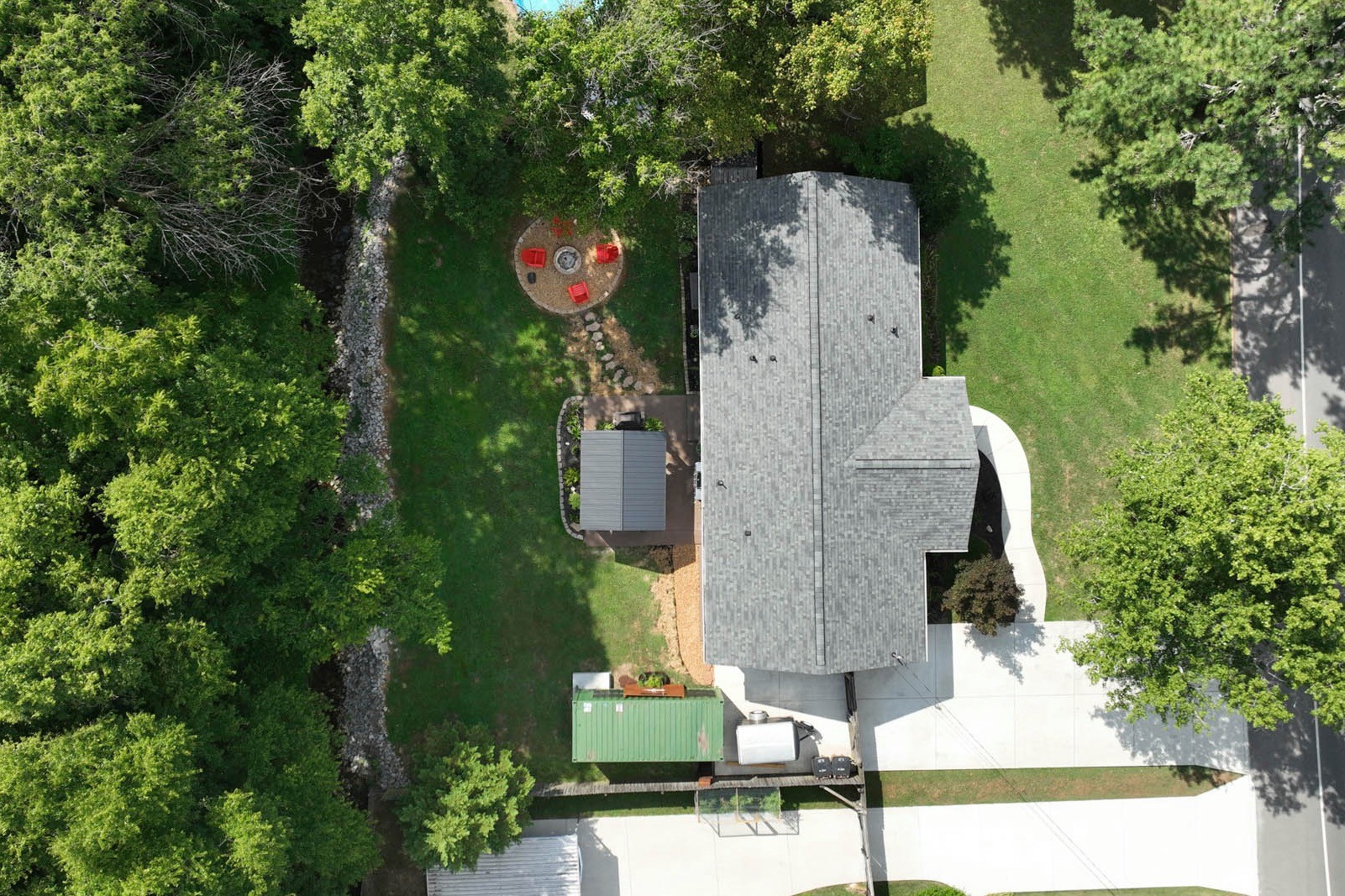 692 Brewer Dr