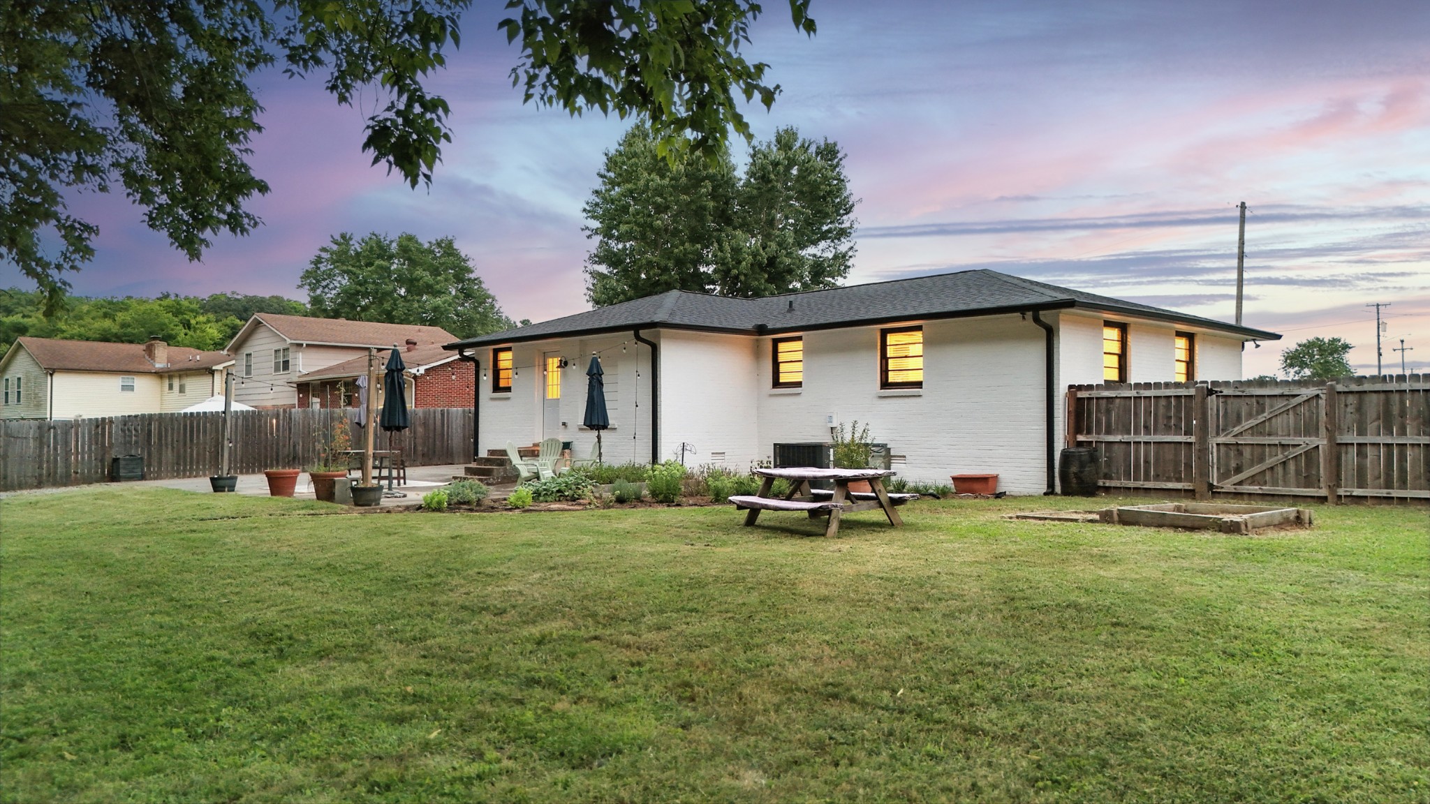 4220 Home Haven Dr