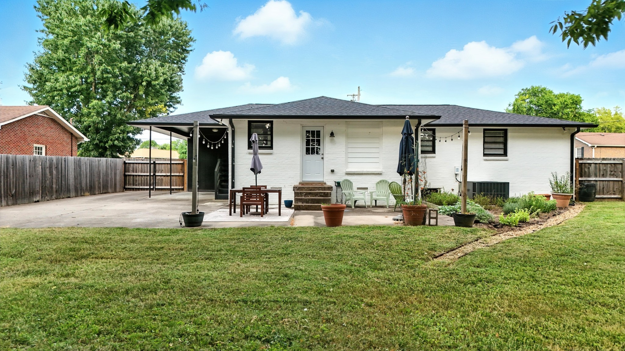 4220 Home Haven Dr
