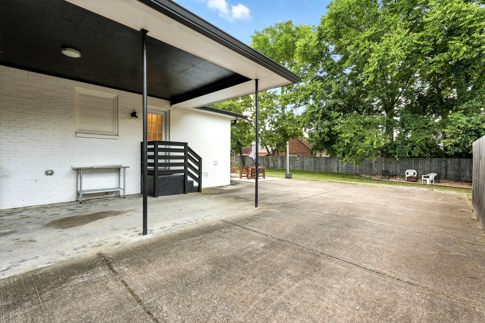 4220 Home Haven Dr