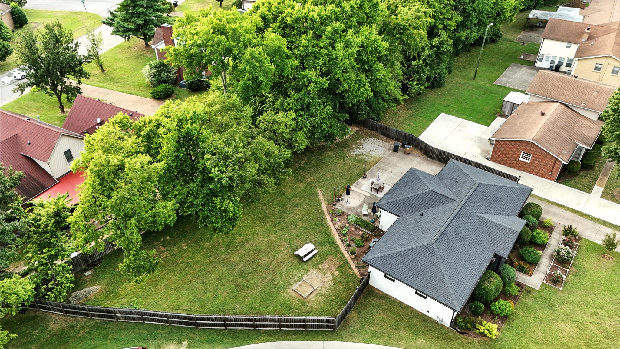4220 Home Haven Dr