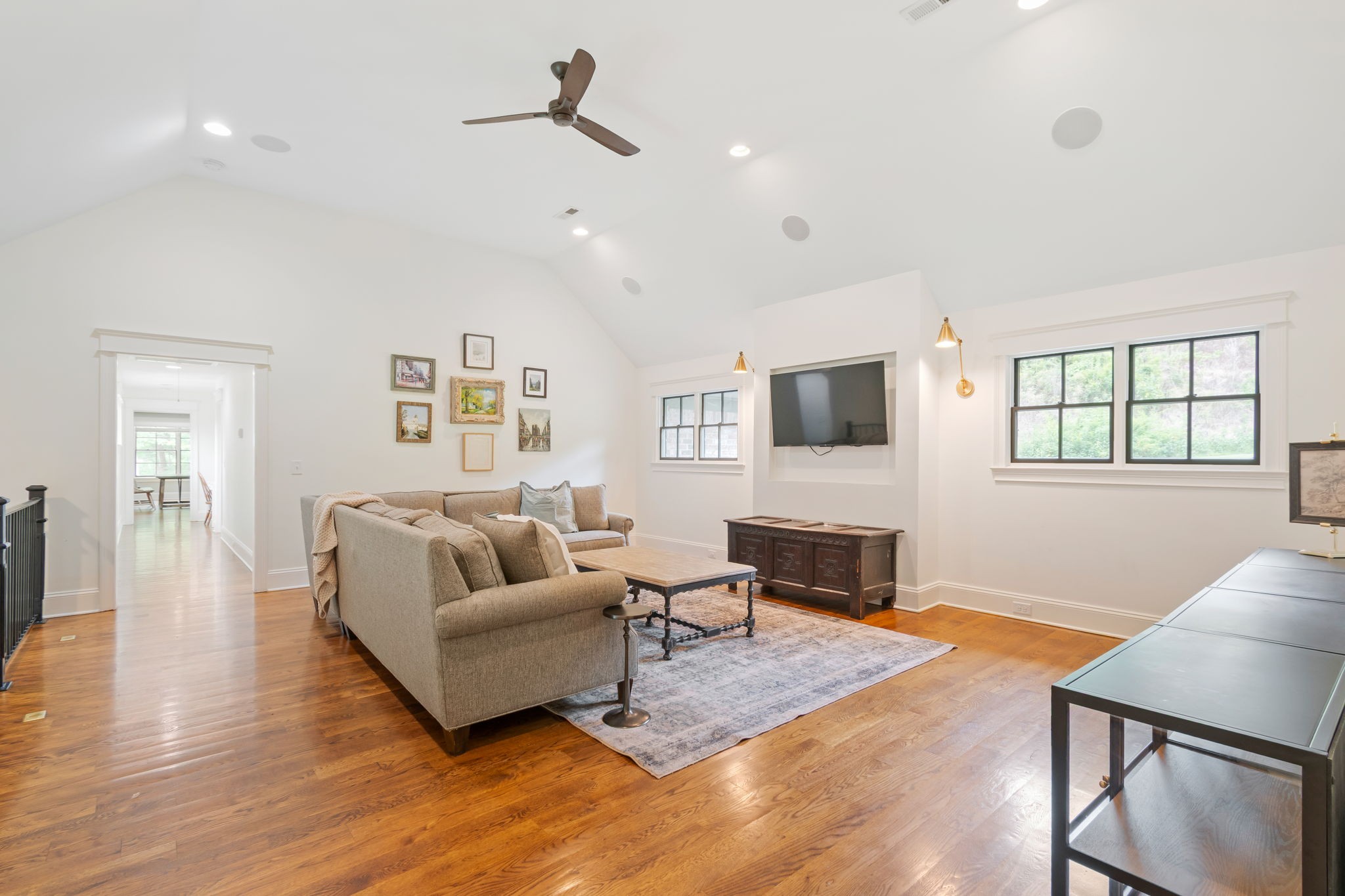 7518 River Road Pike