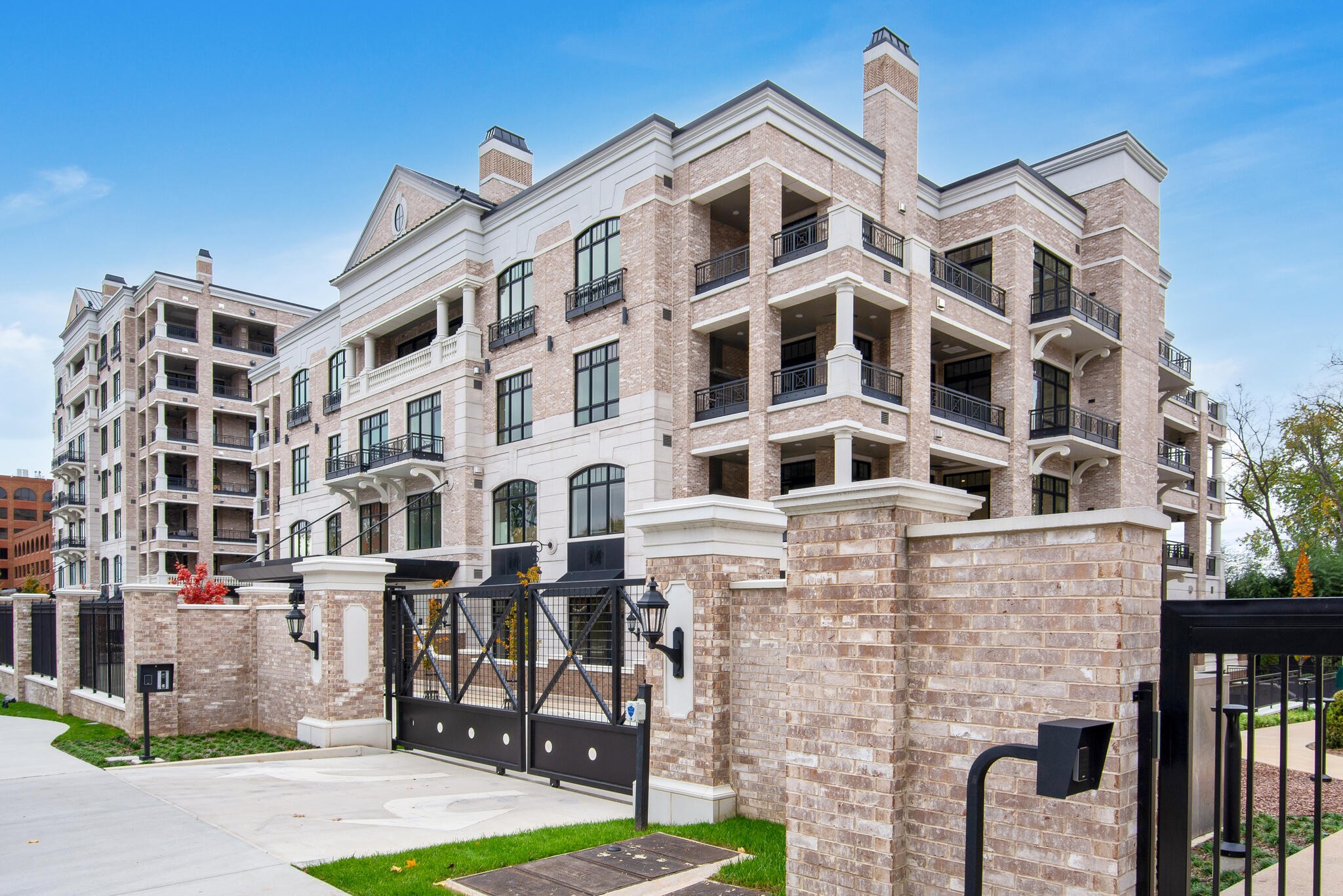 120 Woodmont Blvd Unit: N601