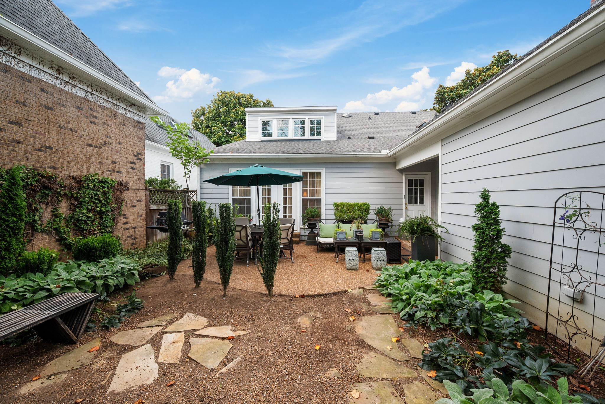 158 Valley Frg