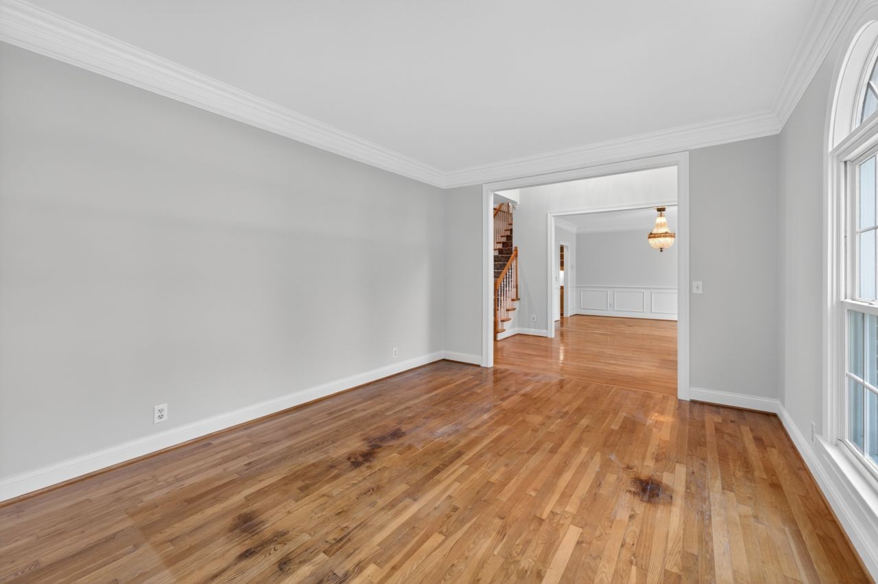 2236 Avery Valley Dr