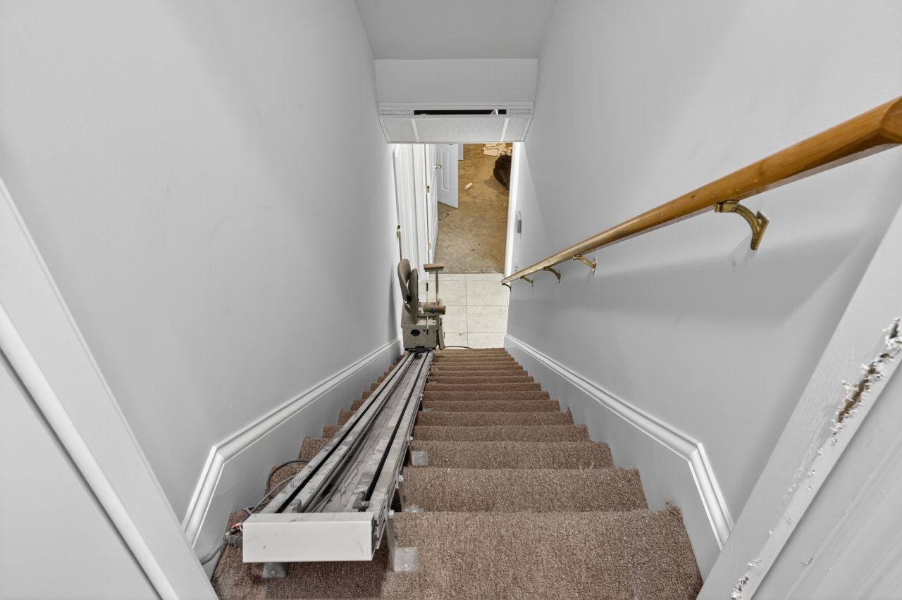 2236 Avery Valley Dr
