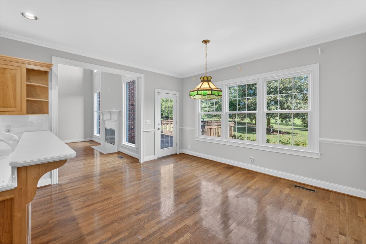 2236 Avery Valley Dr
