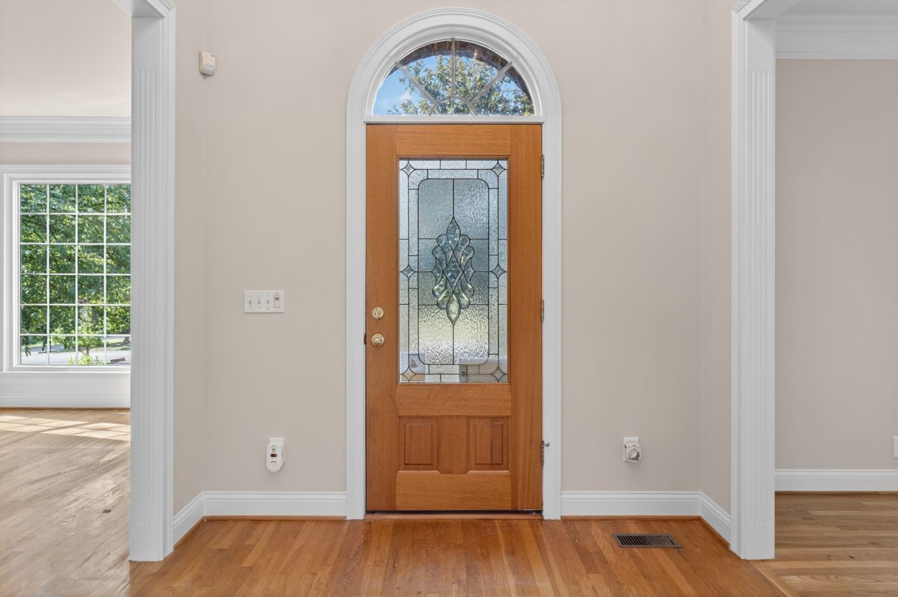 2236 Avery Valley Dr