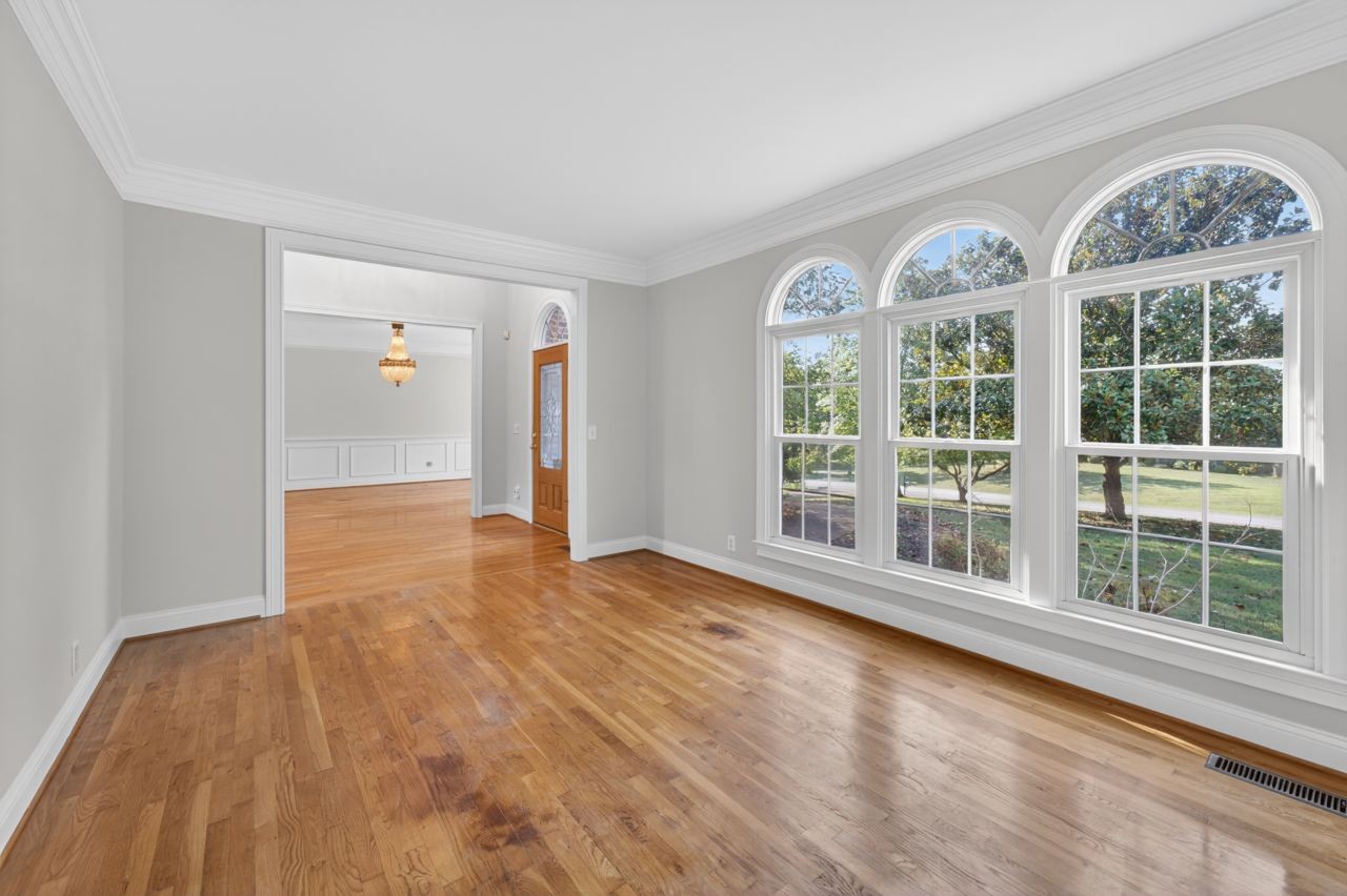2236 Avery Valley Dr