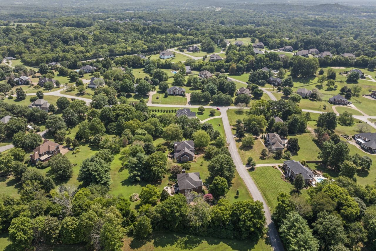 2236 Avery Valley Dr