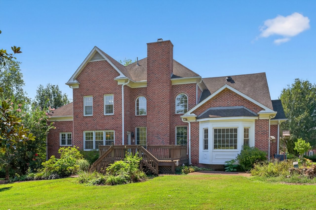 2236 Avery Valley Dr