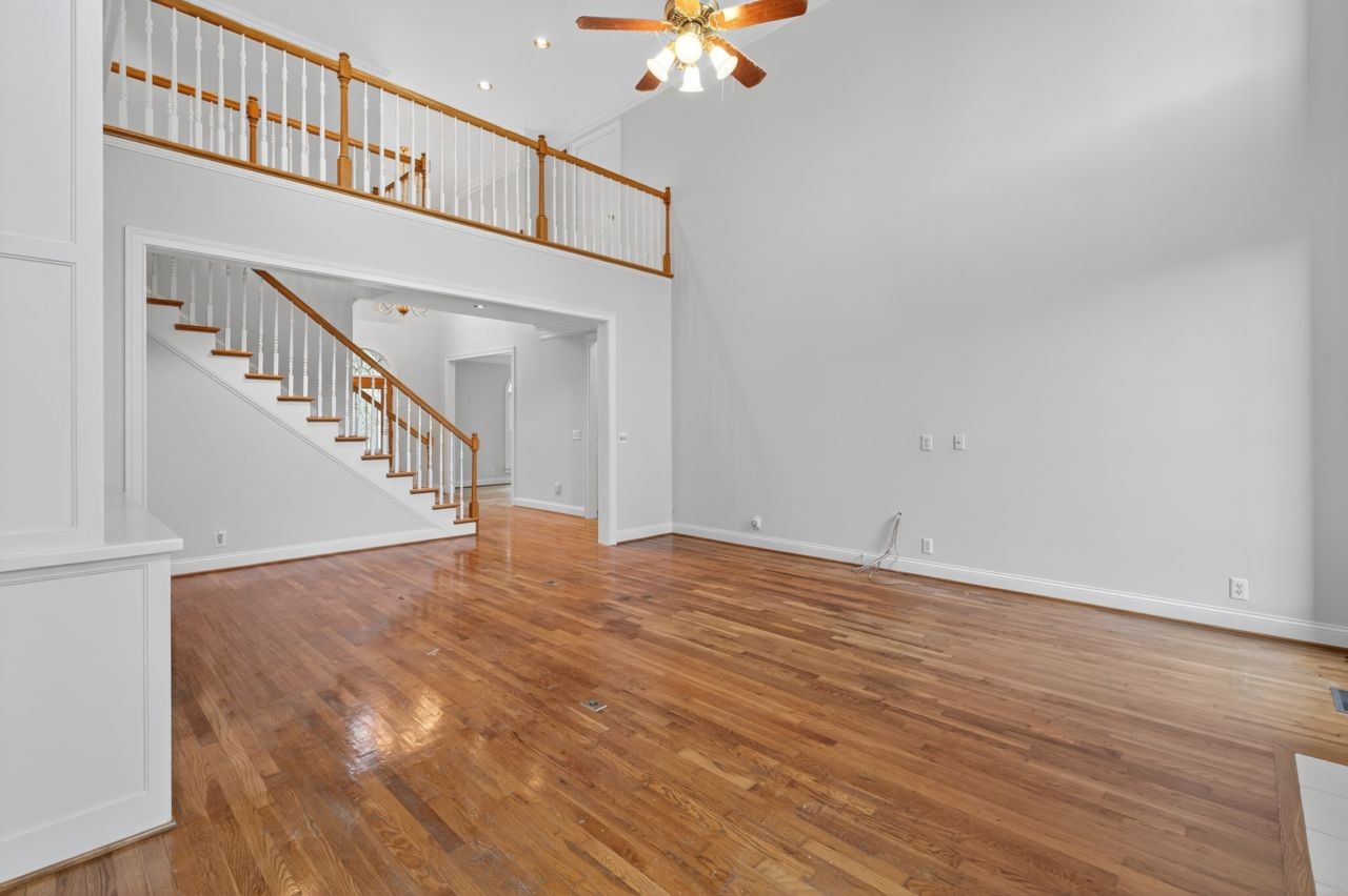 2236 Avery Valley Dr