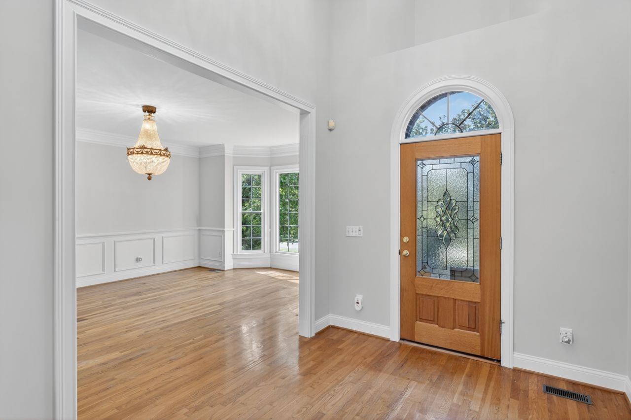 2236 Avery Valley Dr