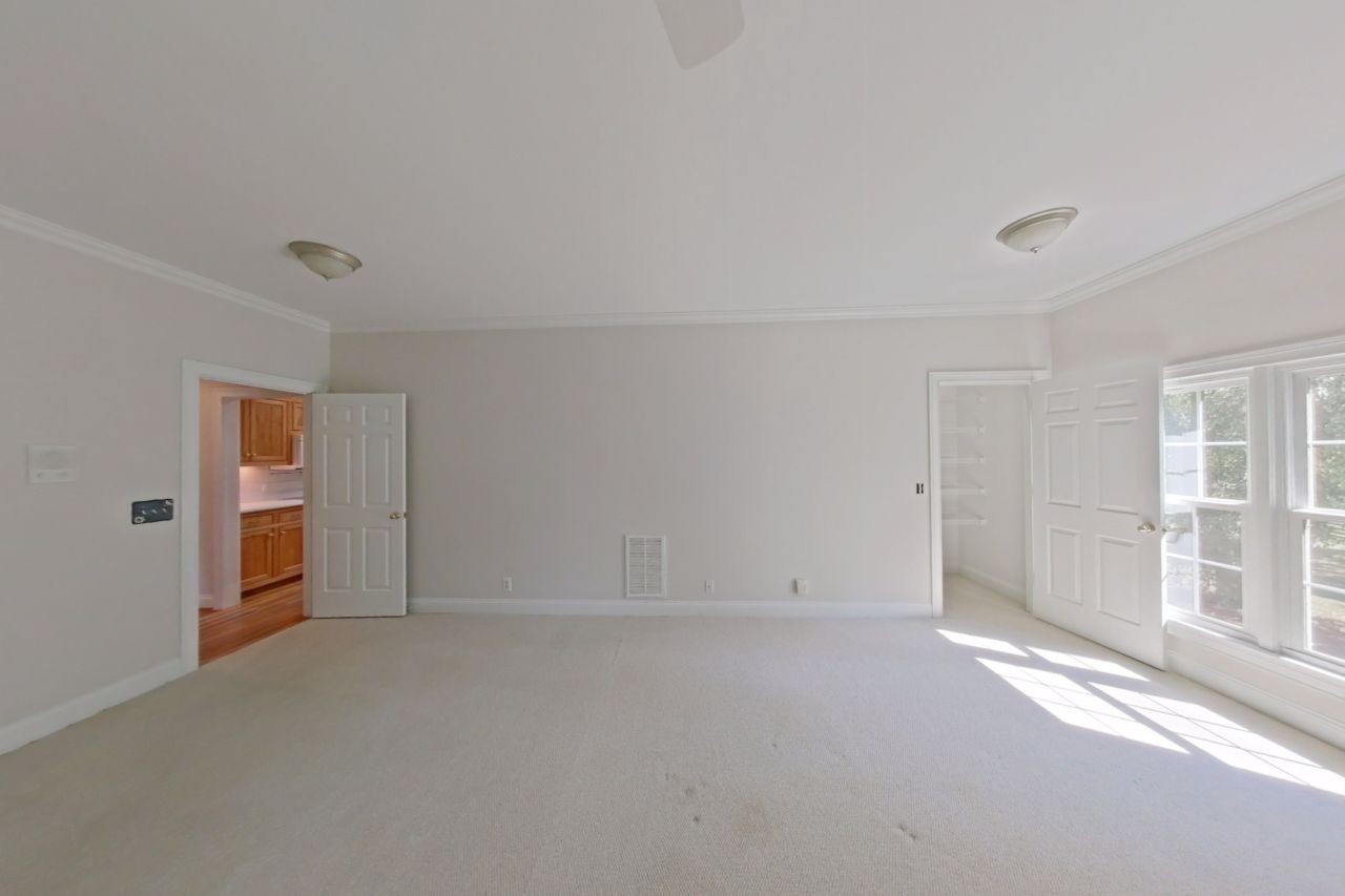 2236 Avery Valley Dr