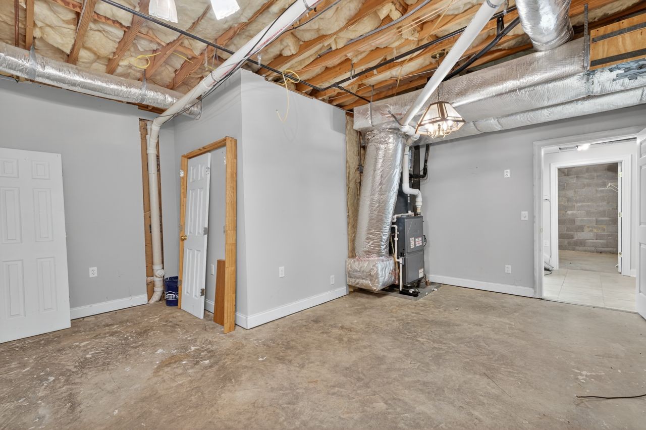 2236 Avery Valley Dr