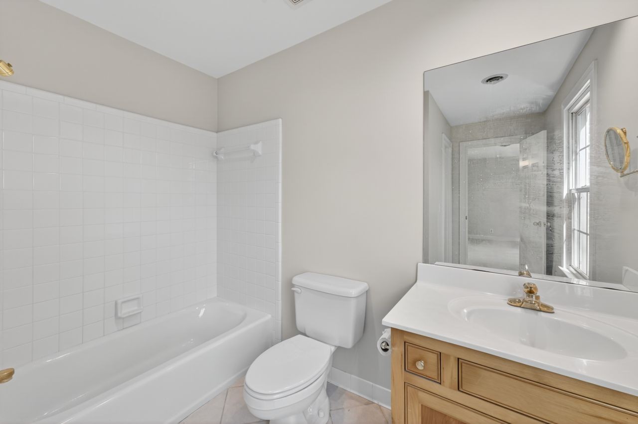 2236 Avery Valley Dr