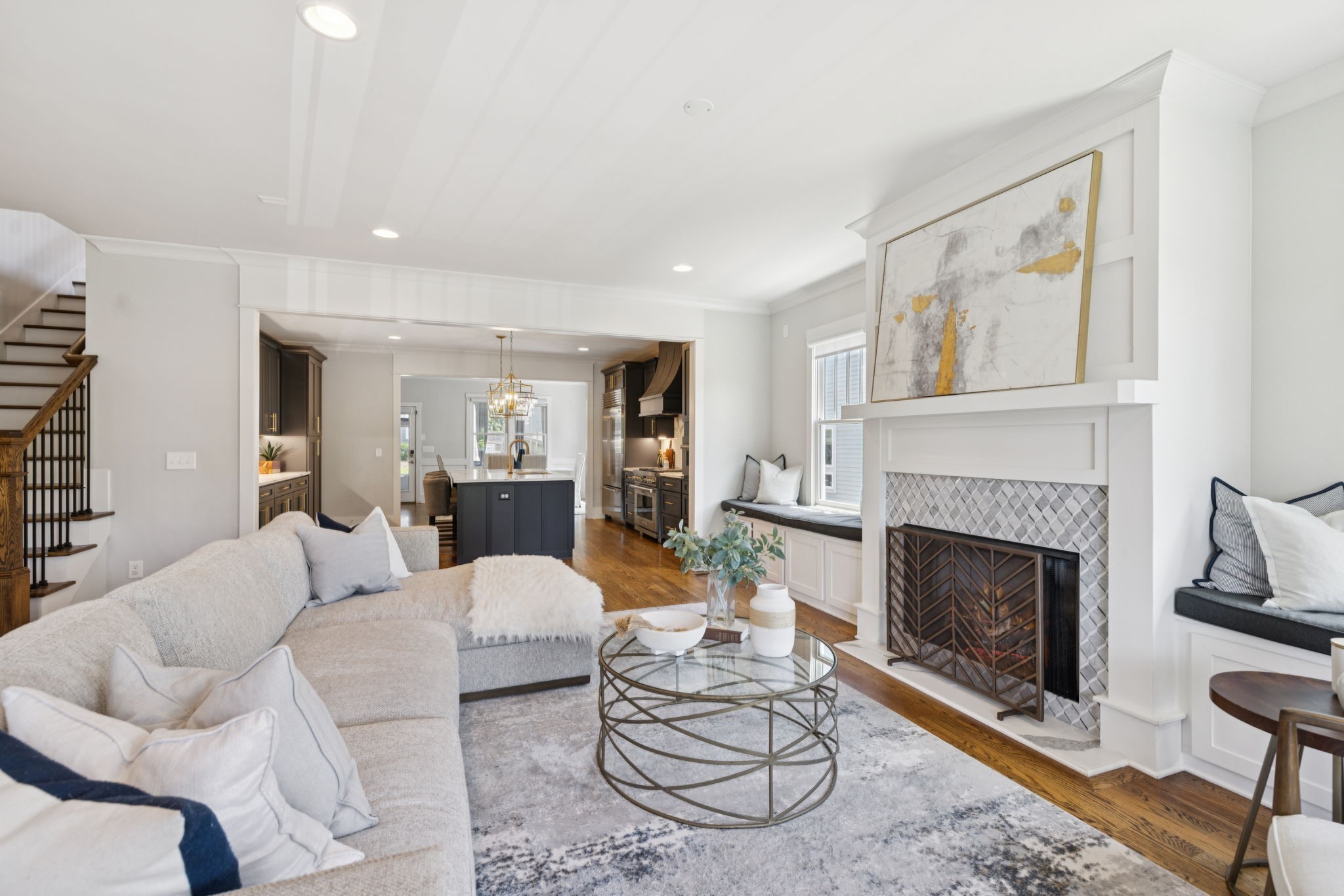 2310 Vaulx Ln
