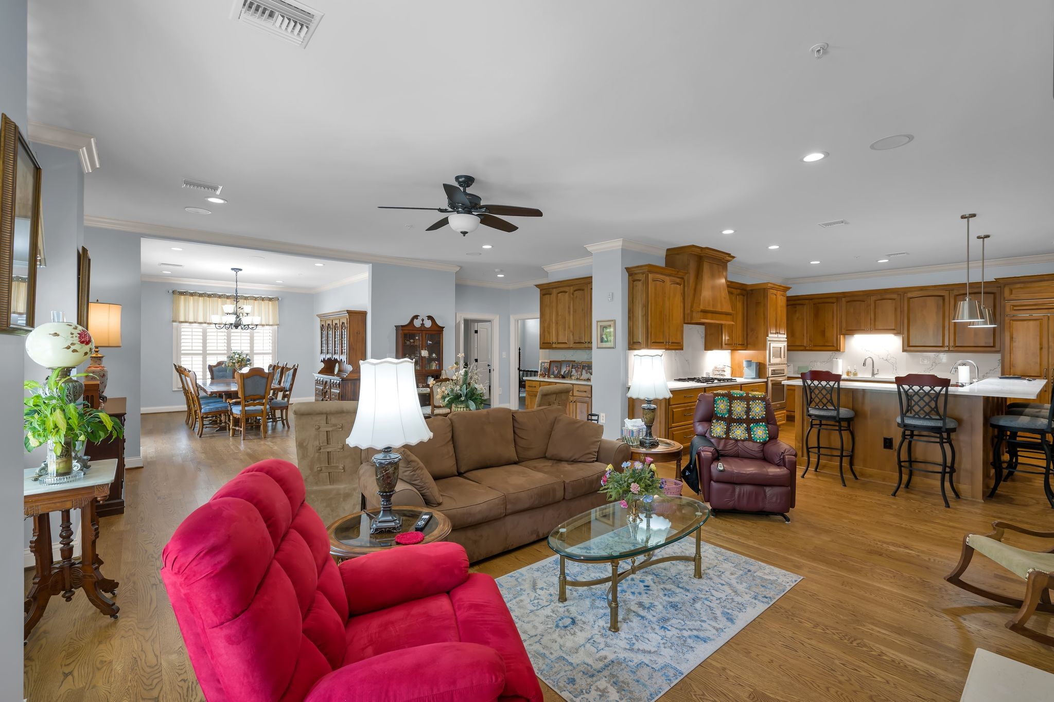 2411 Crestmoor Rd Unit: 3