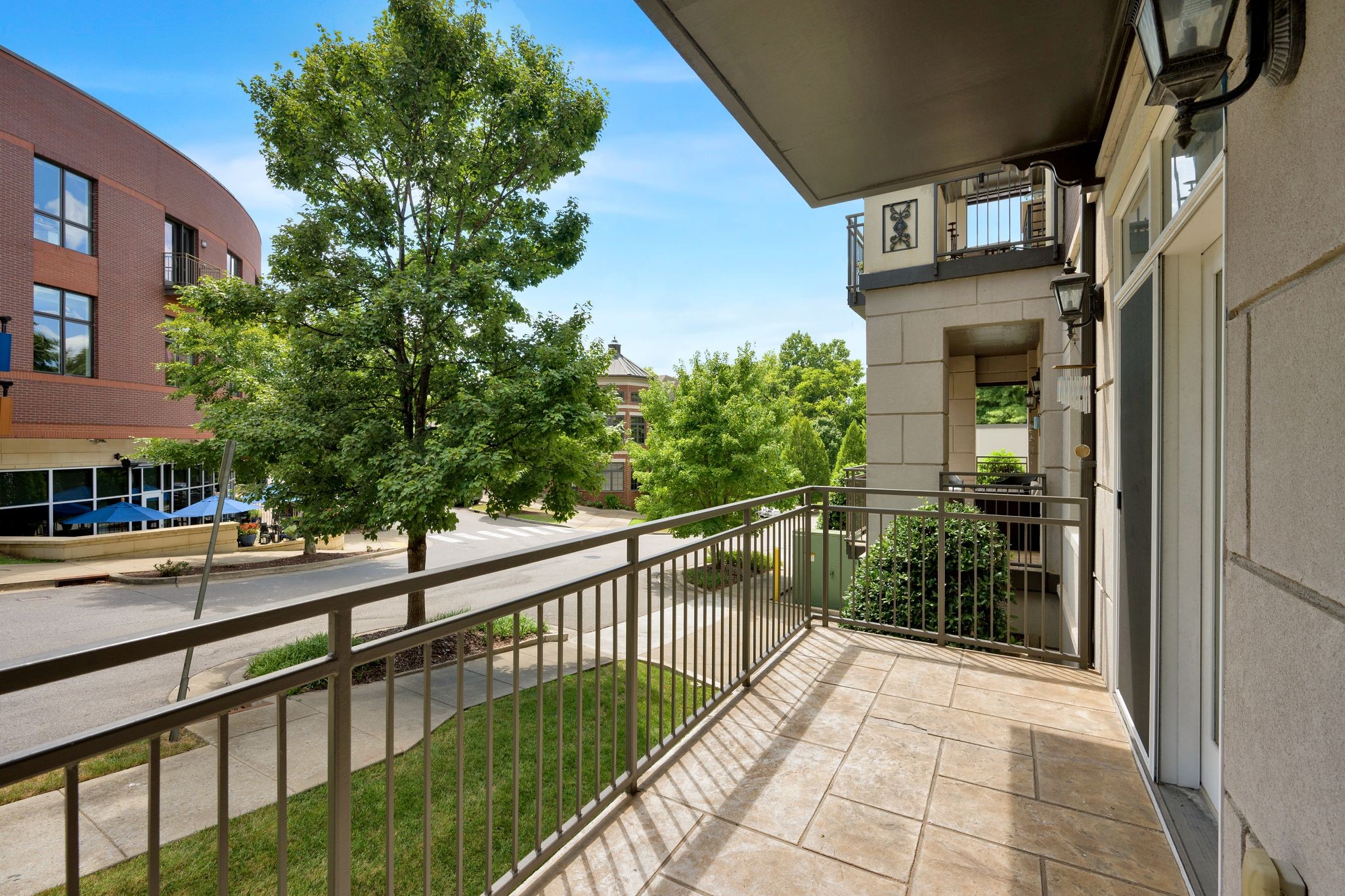 2411 Crestmoor Rd Unit: 3