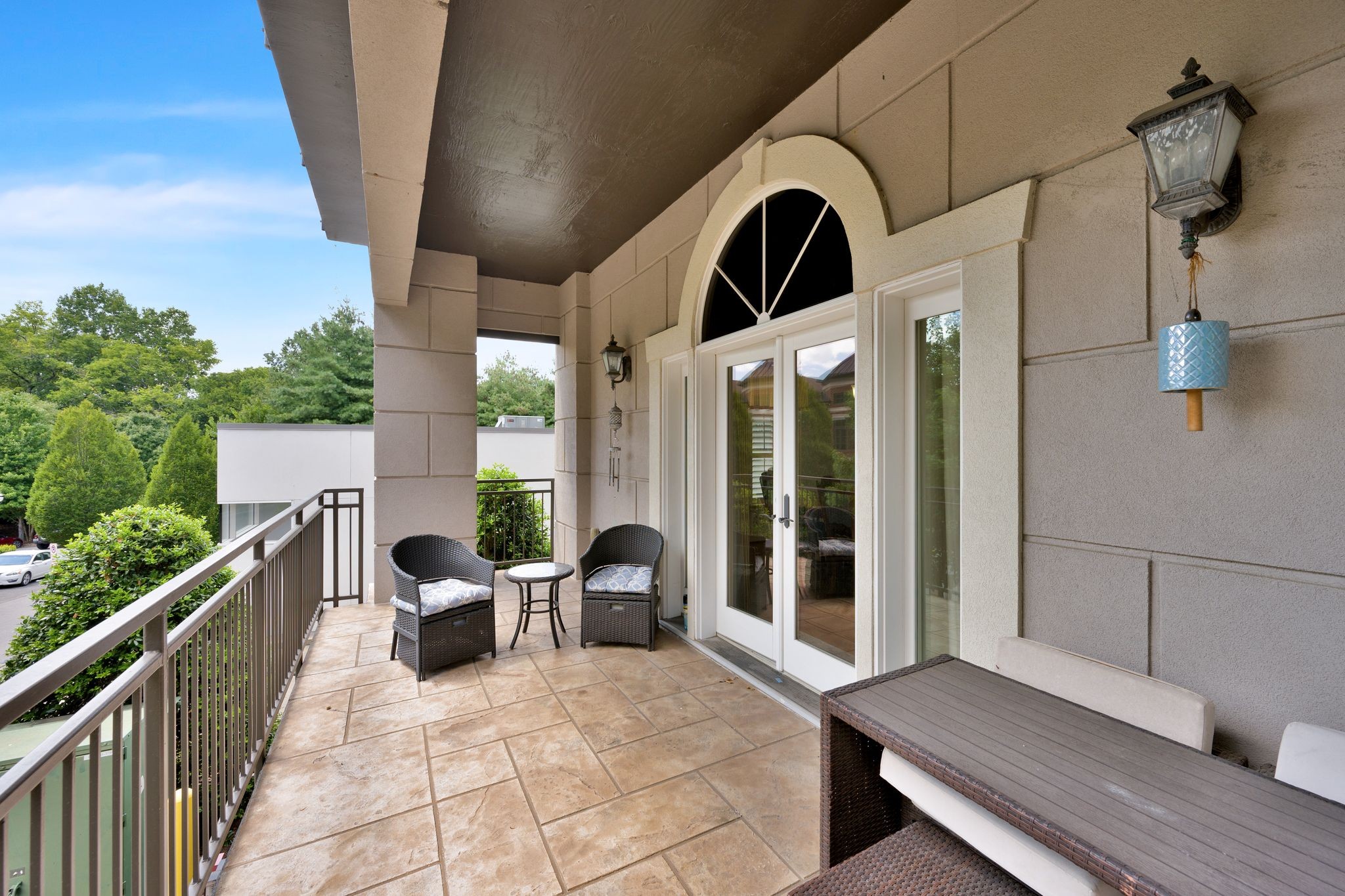2411 Crestmoor Rd Unit: 3