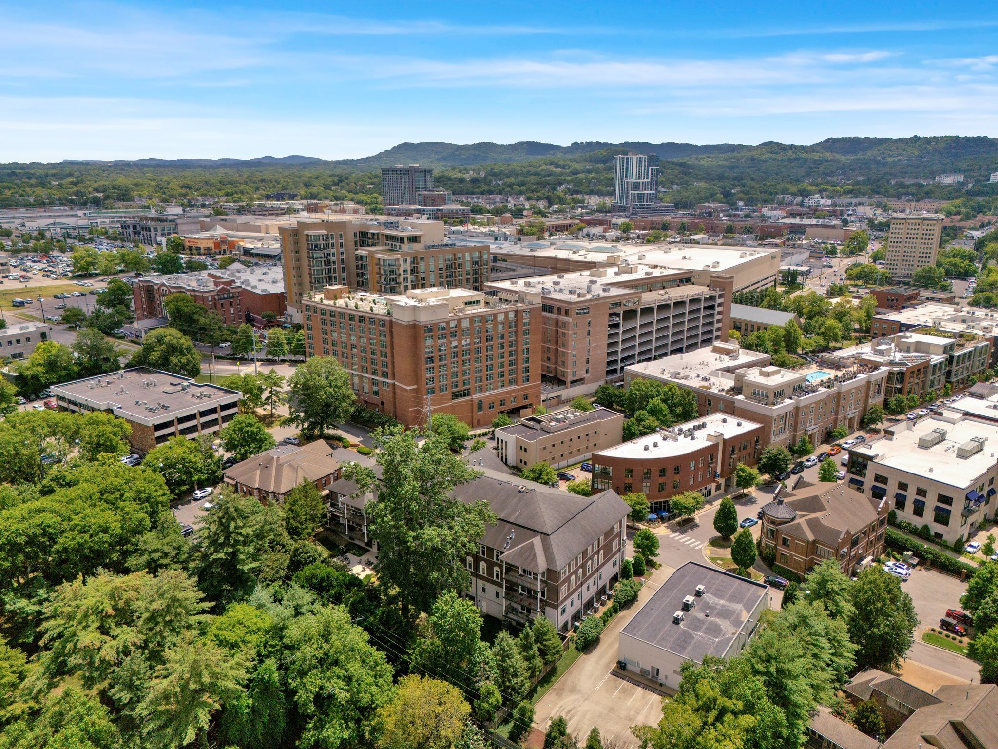 2411 Crestmoor Rd Unit: 3