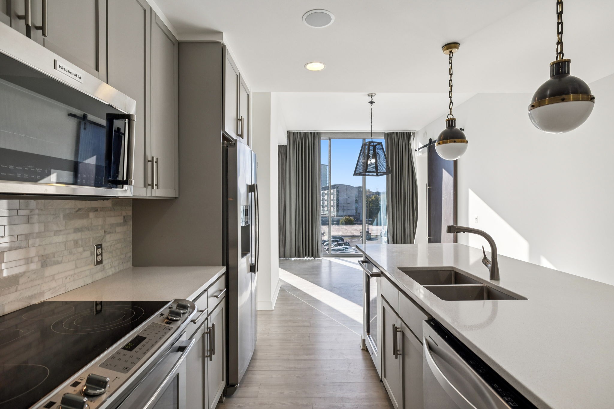 1212 Laurel St Unit: 302