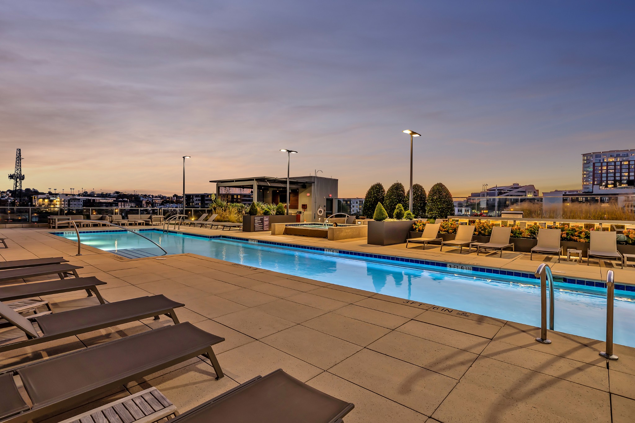 1212 Laurel St Unit: 302