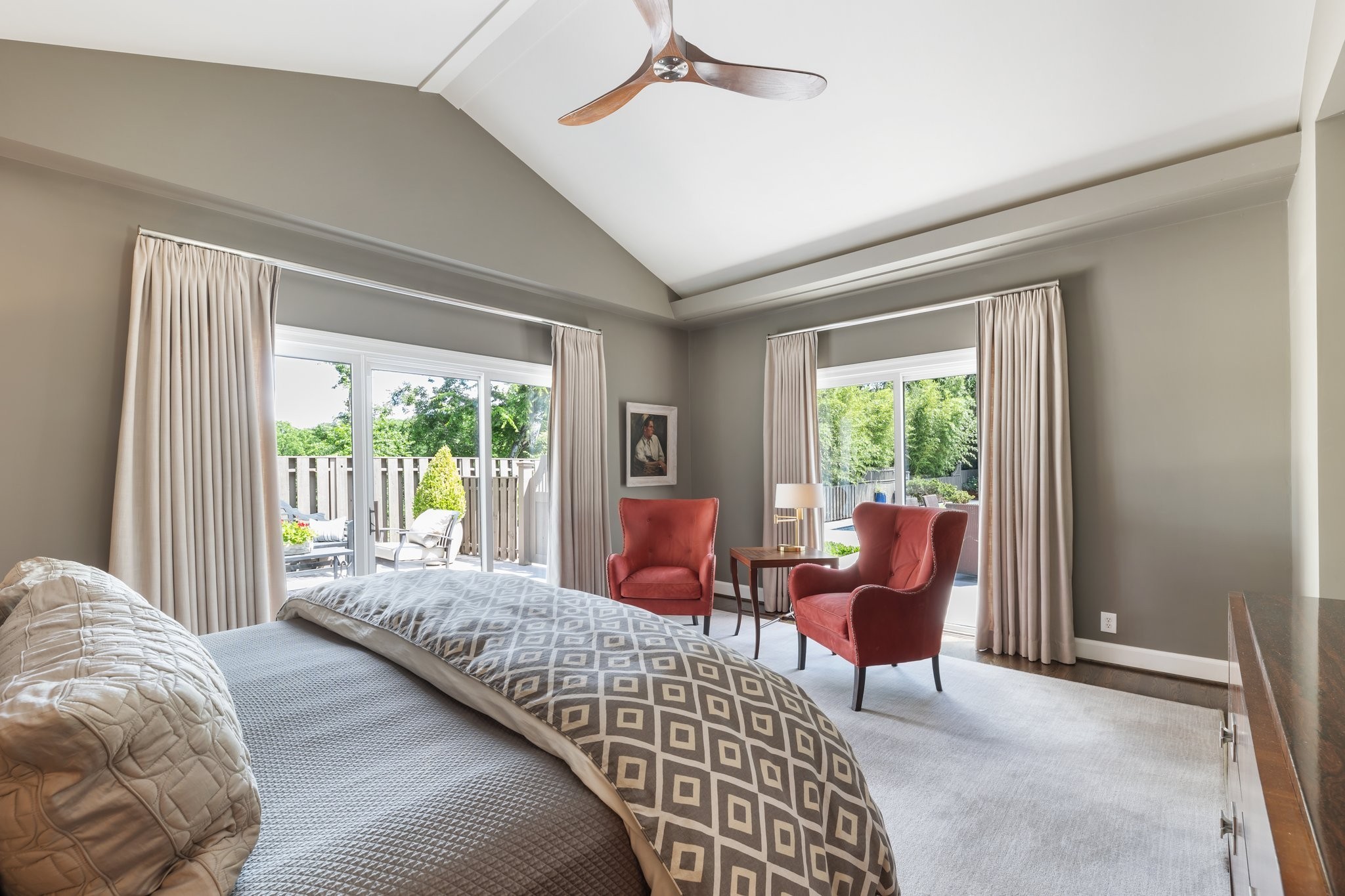 143 Prospect Hill