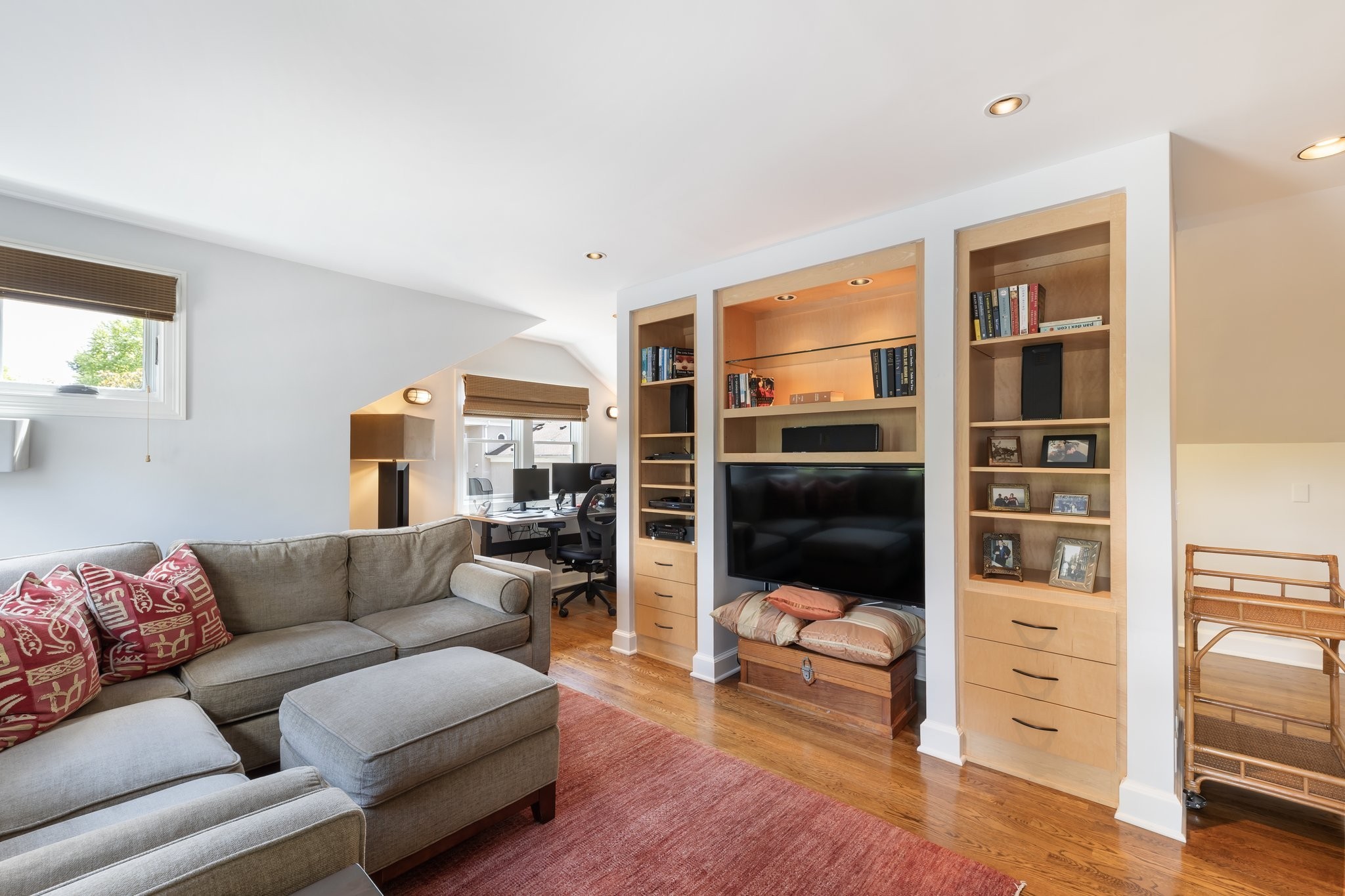 143 Prospect Hill