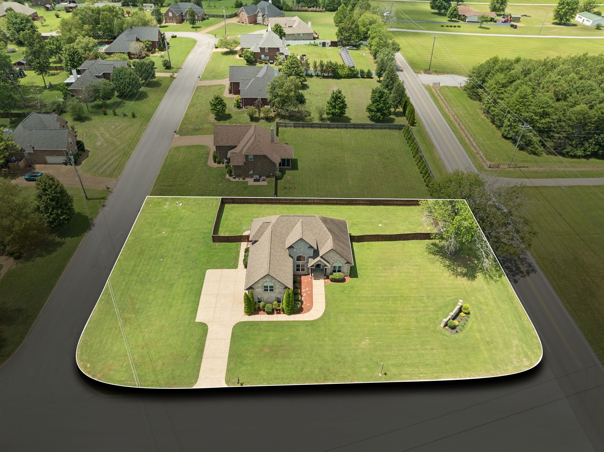 102 Stonefield Dr