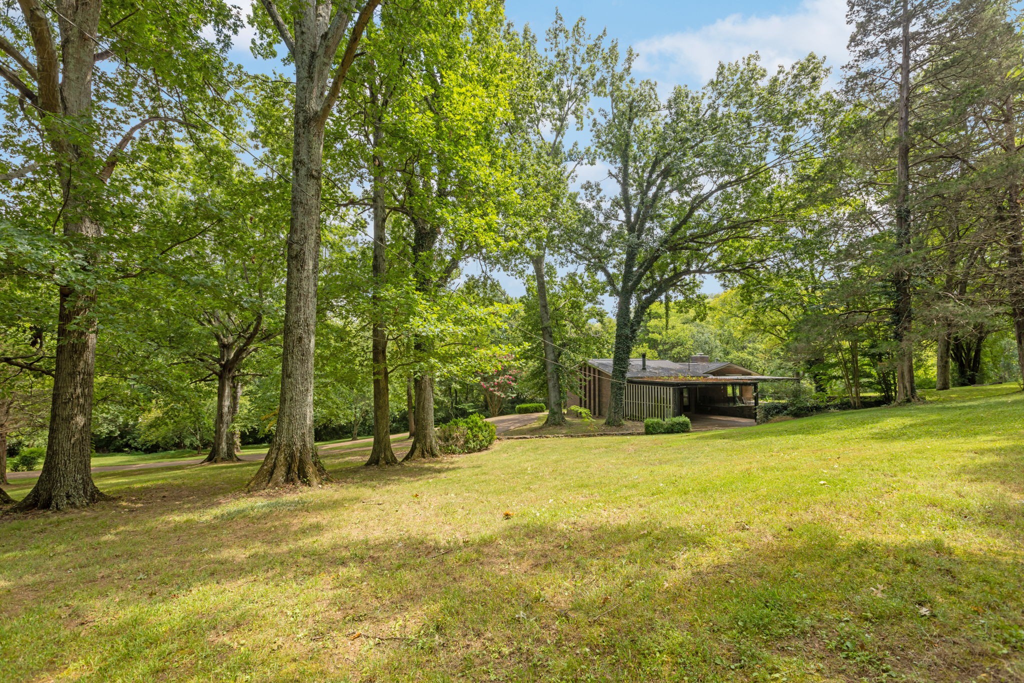 2193 Hillsboro Valley Rd